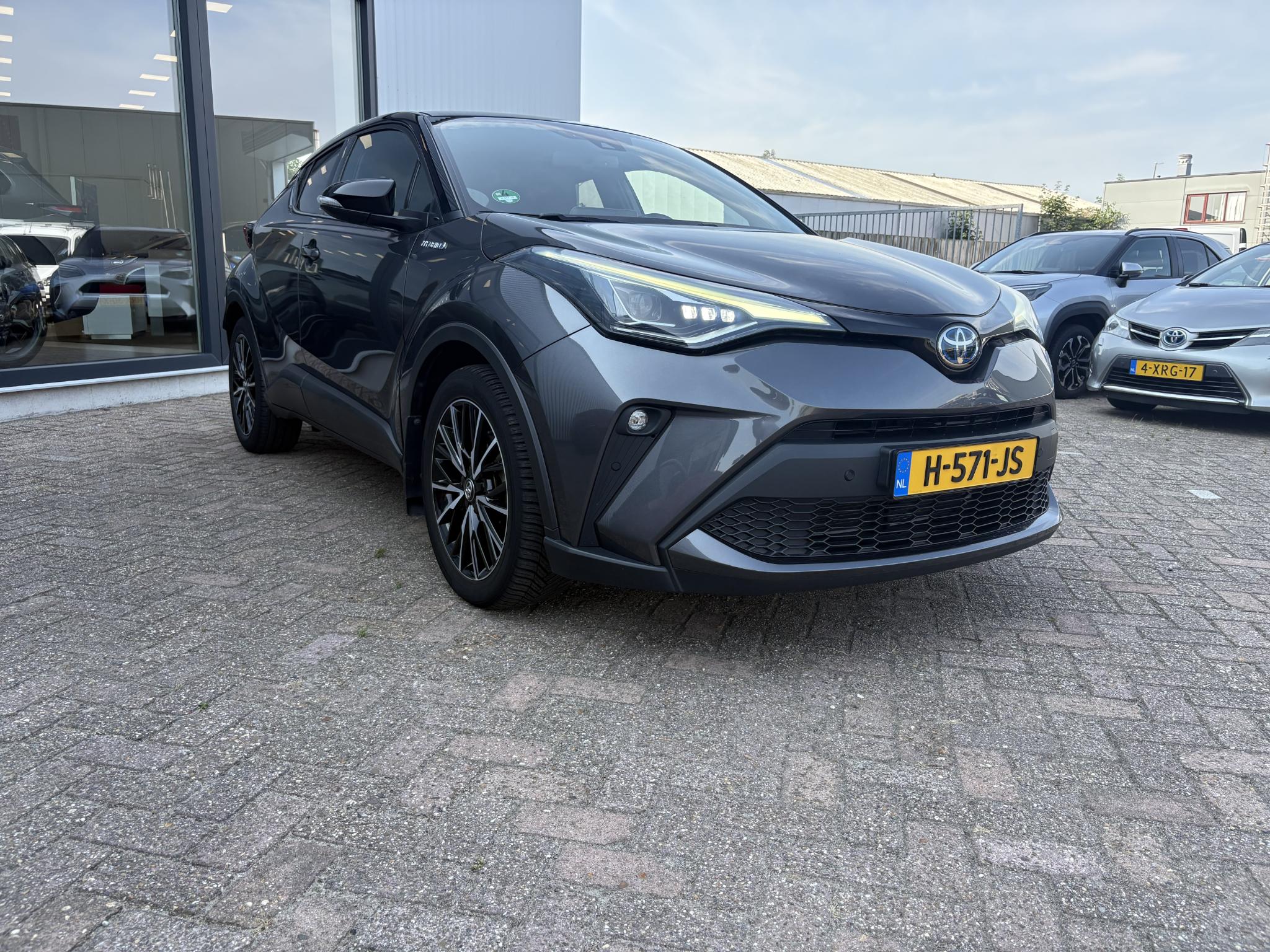 Foto van Toyota Toyota C-hr