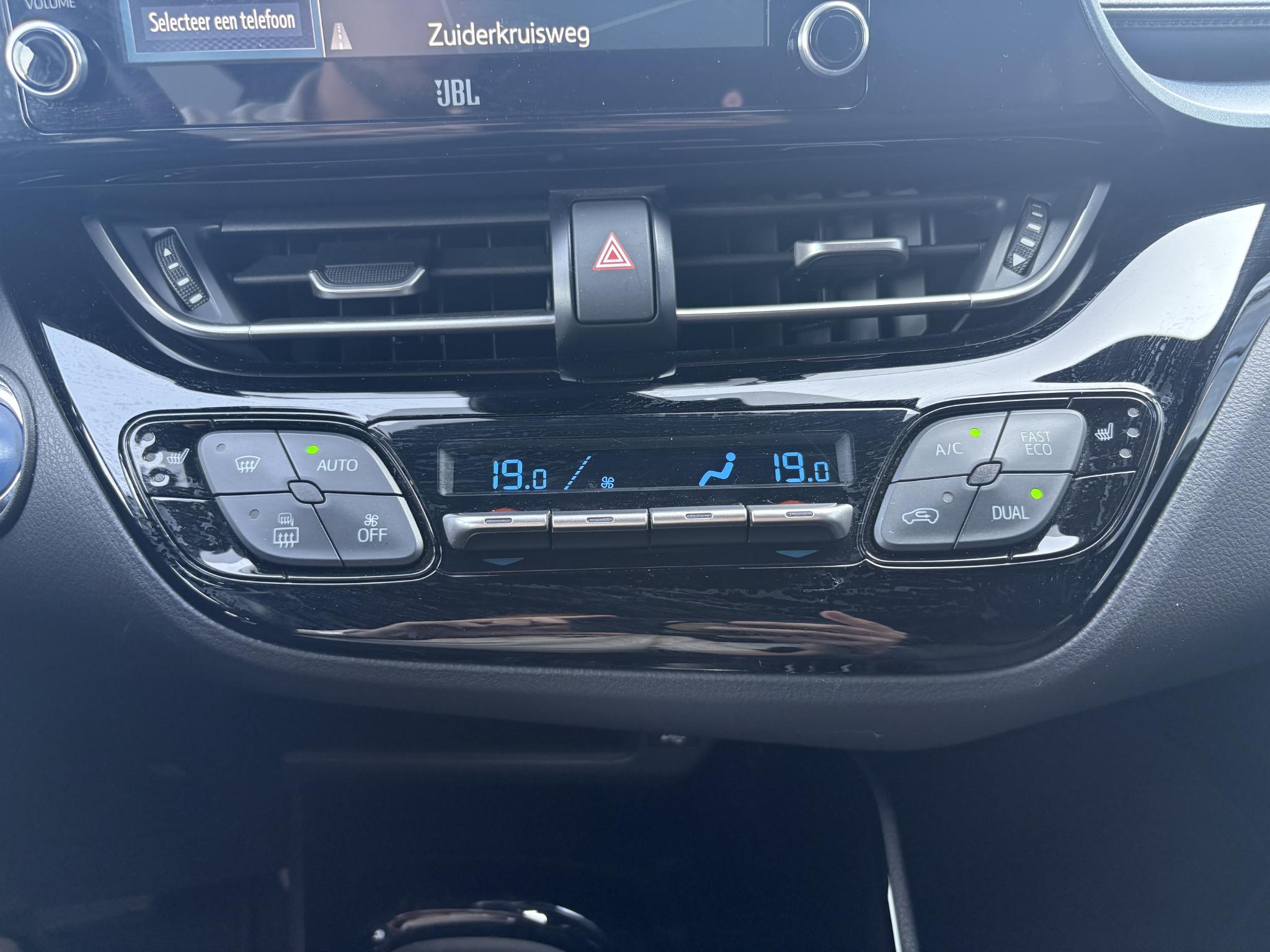 Foto van Toyota Toyota C-hr