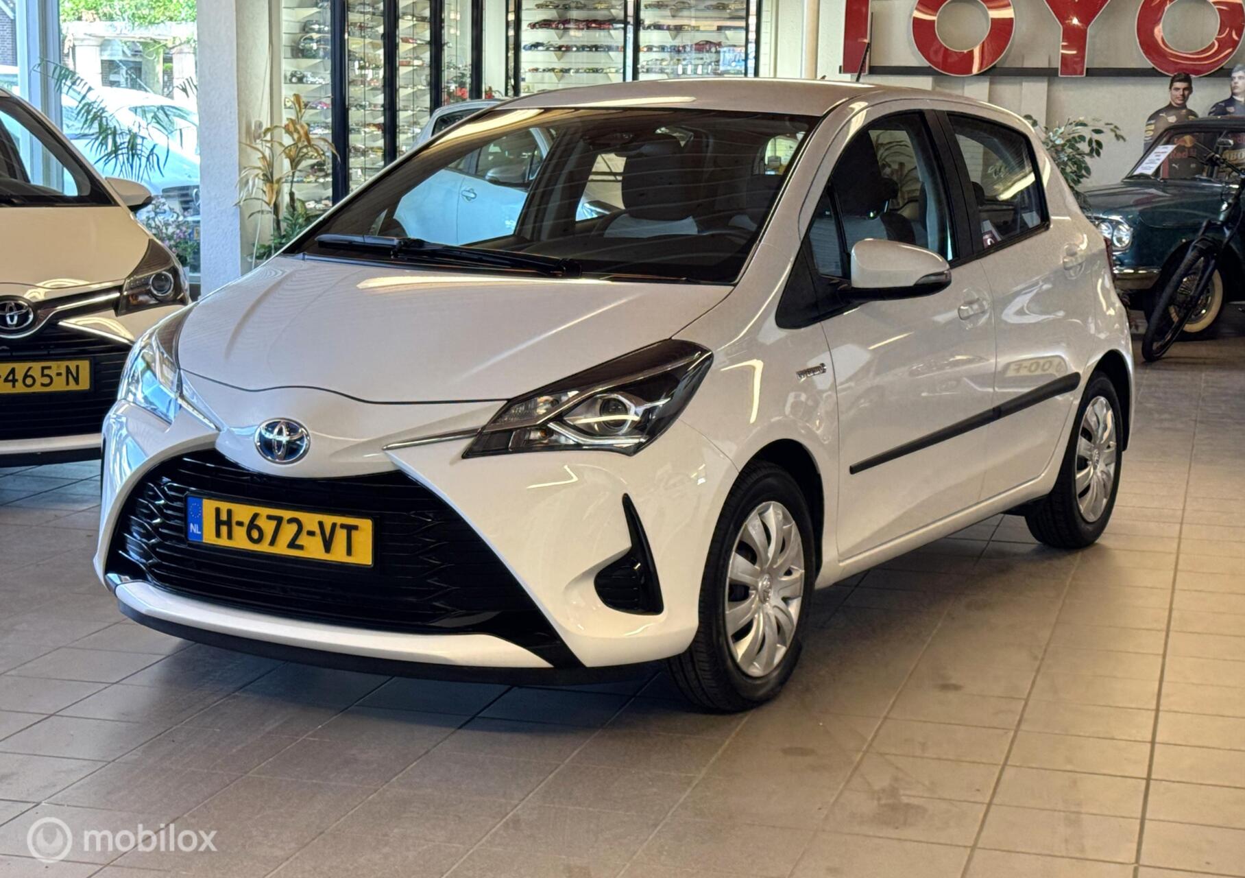 Foto van Toyota Toyota Yaris Hybrid