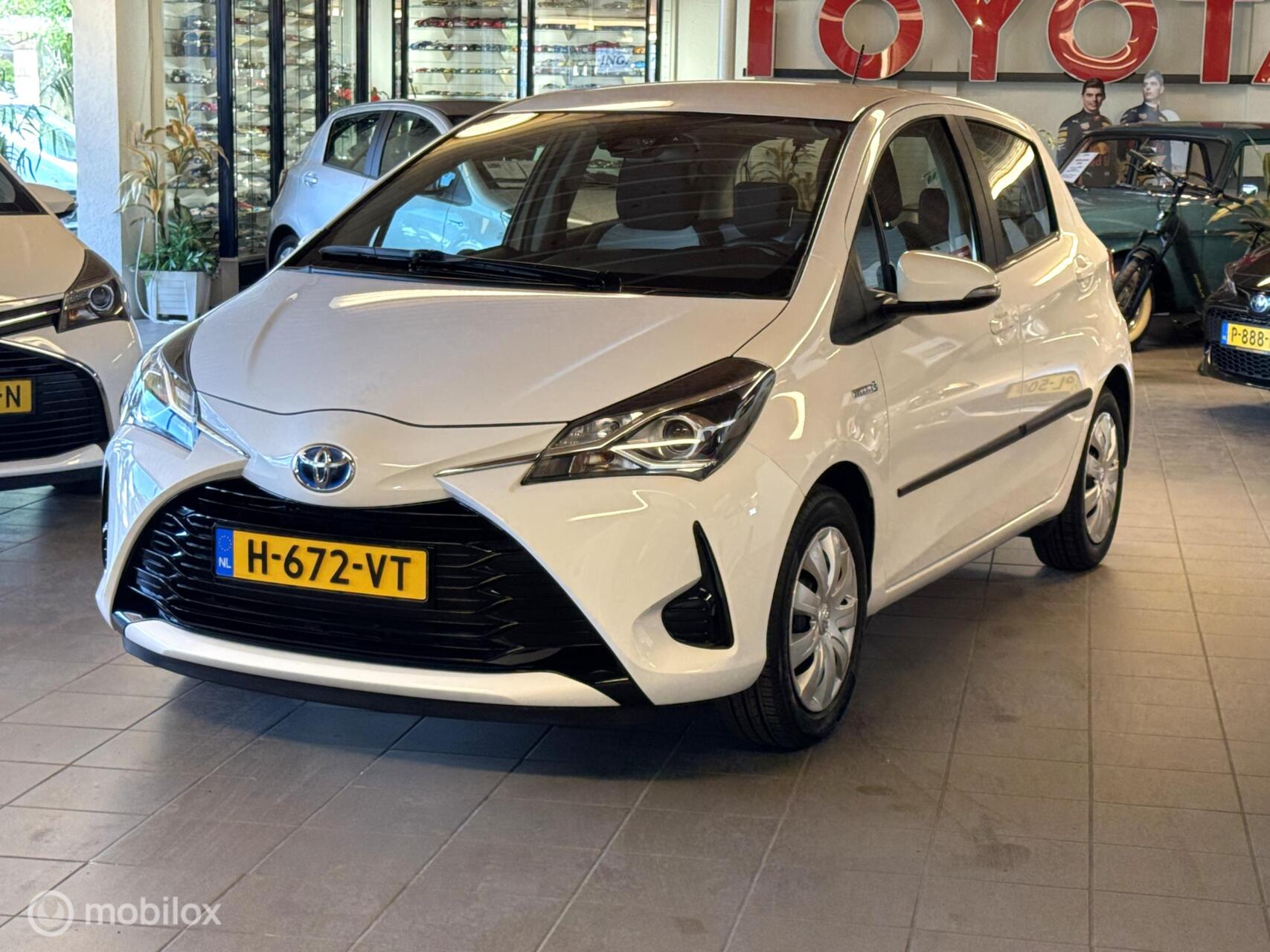 Foto van Toyota Toyota Yaris Hybrid