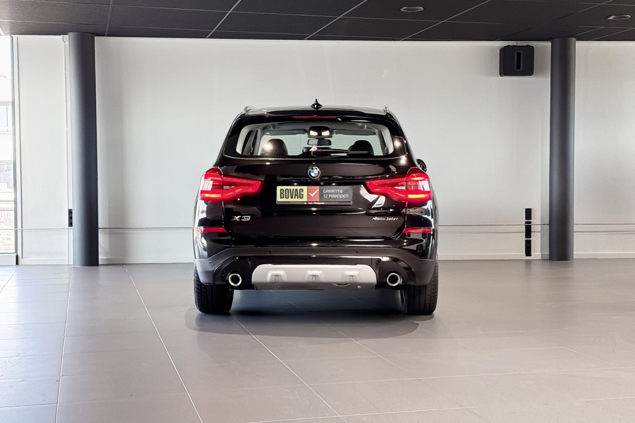Foto van BMW X3 Xdrive30i