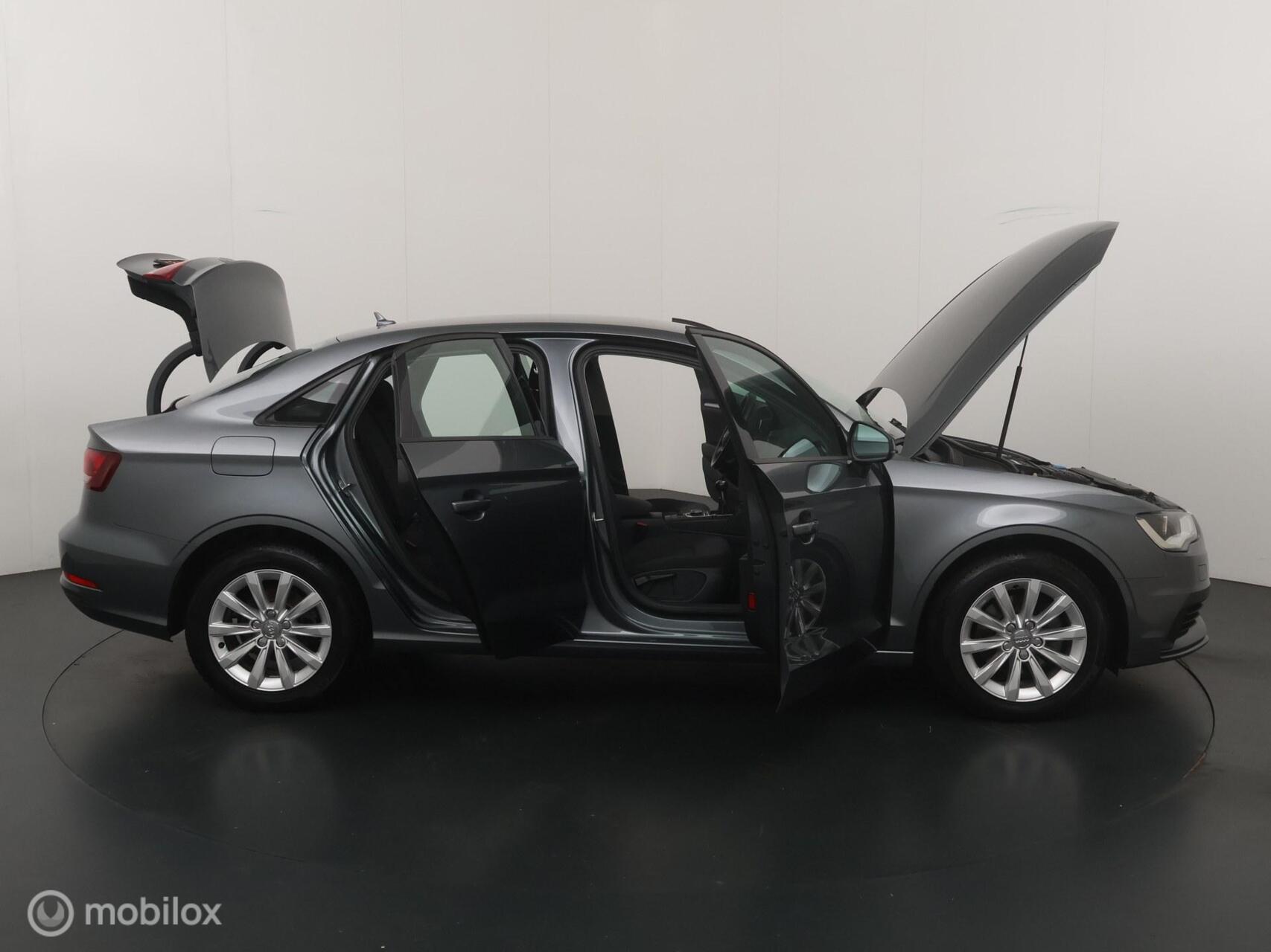 Foto van Audi A3 Limousine