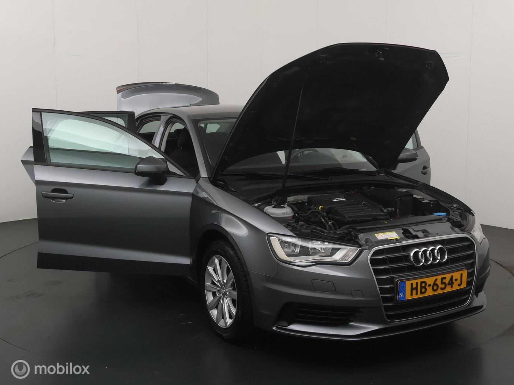 Foto van Audi A3 Limousine