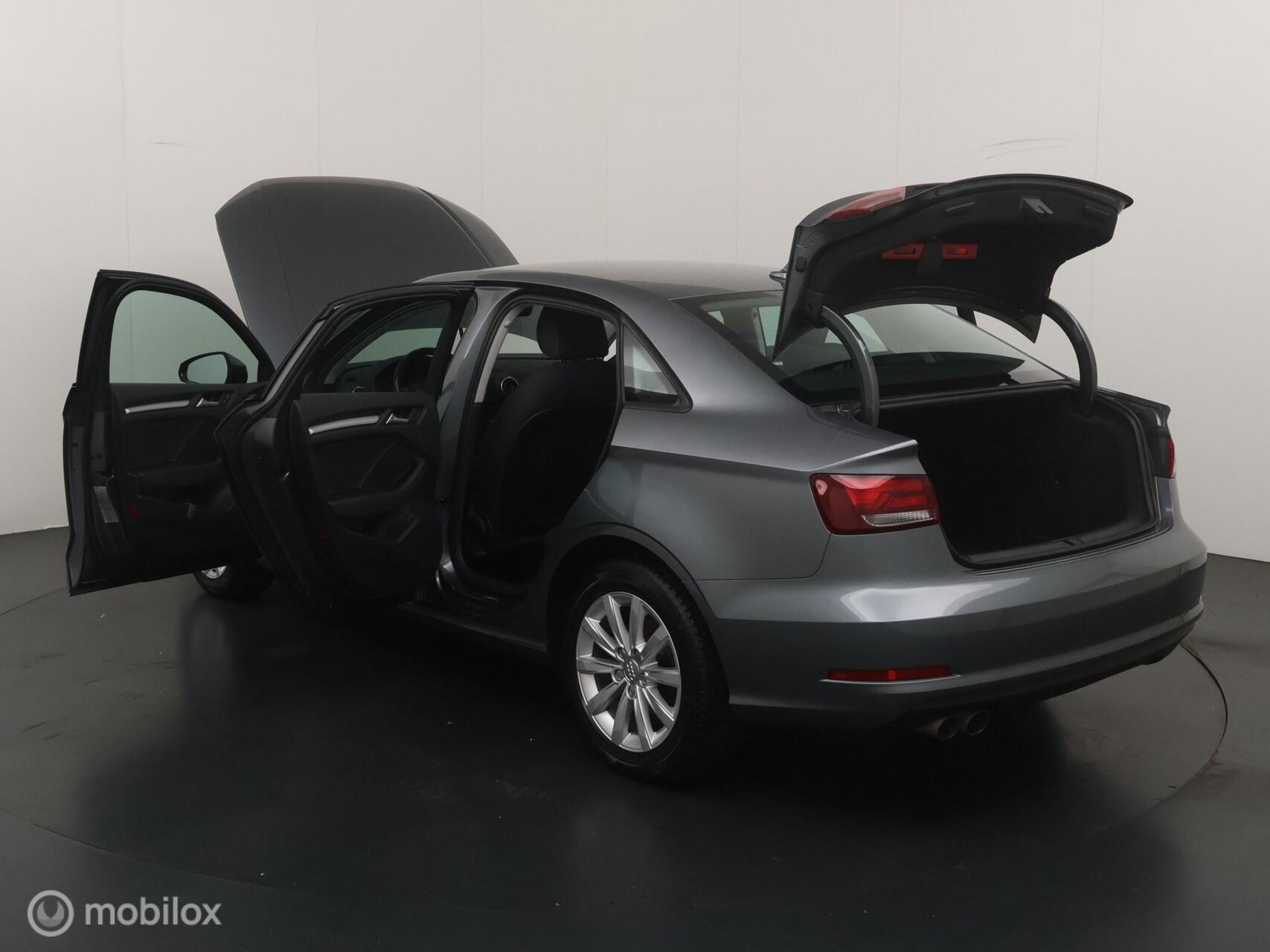 Foto van Audi A3 Limousine