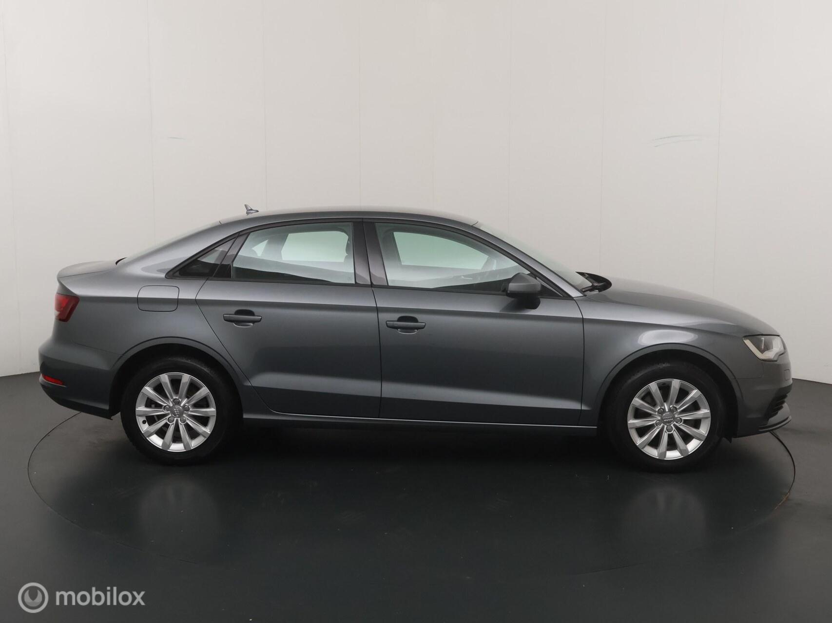 Foto van Audi A3 Limousine