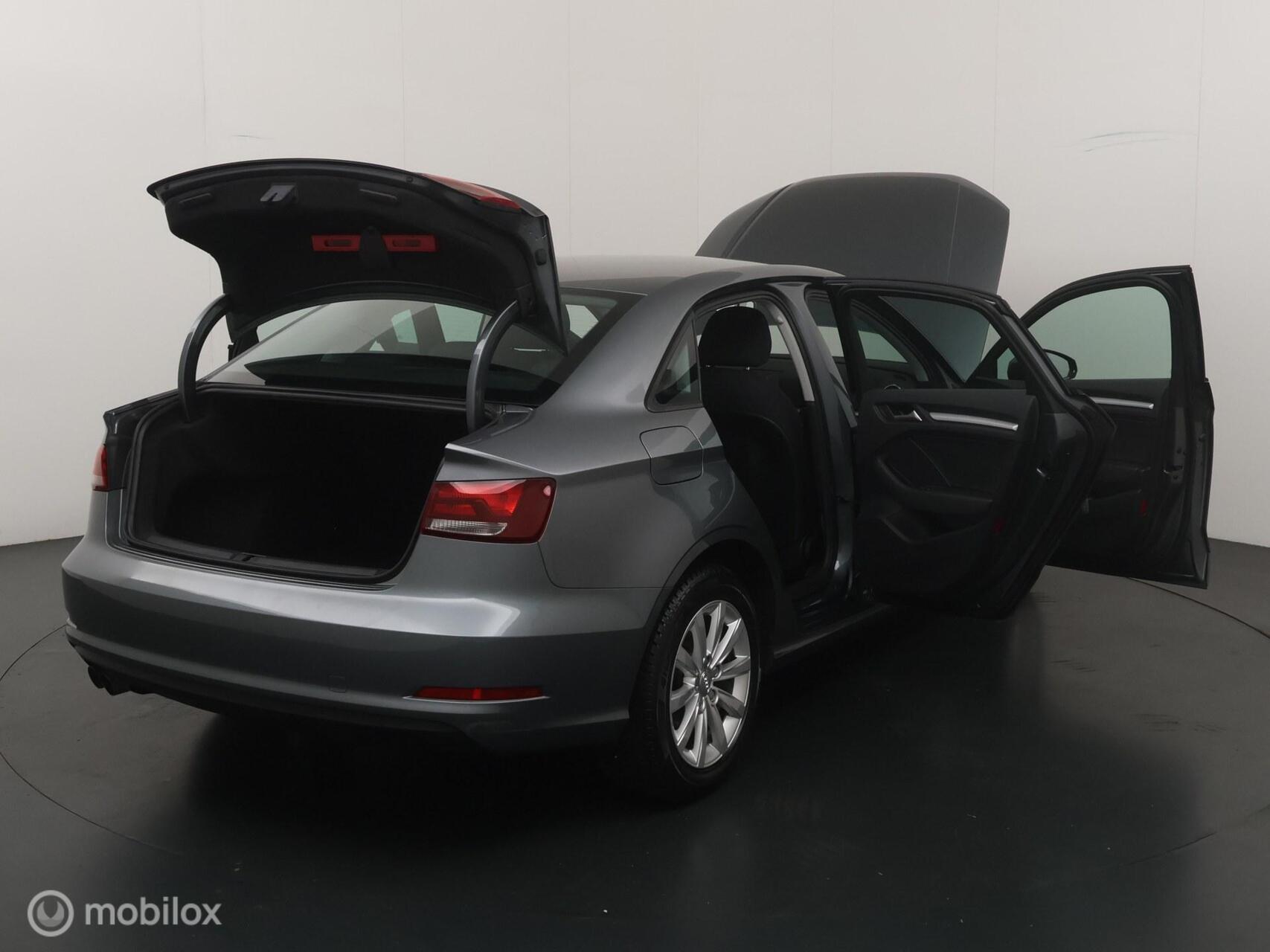 Foto van Audi A3 Limousine