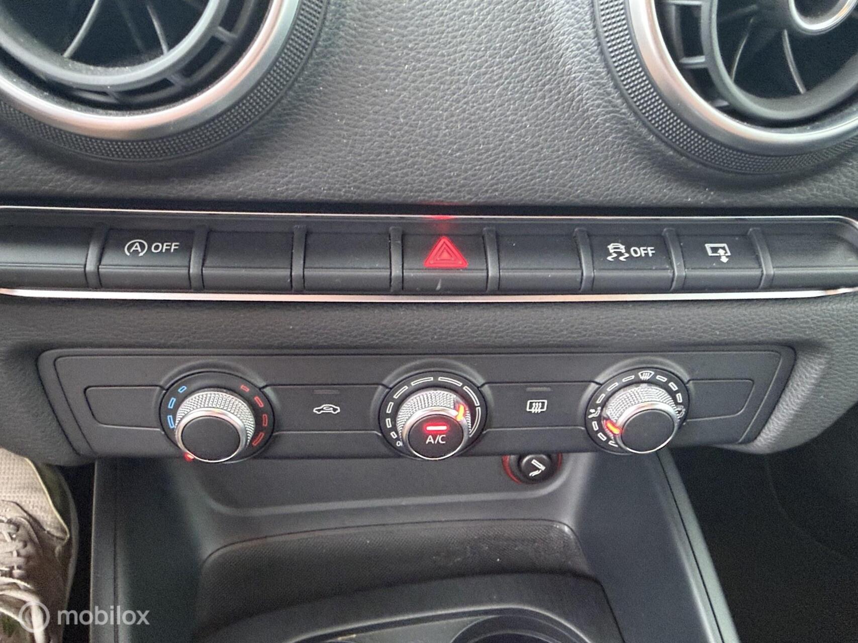 Foto van Audi A3 Limousine