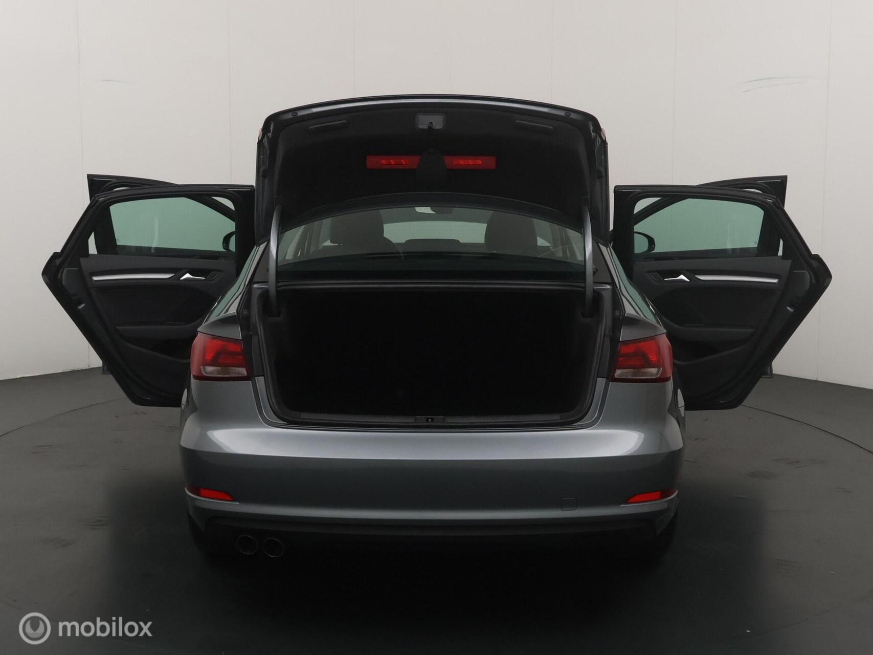 Foto van Audi A3 Limousine