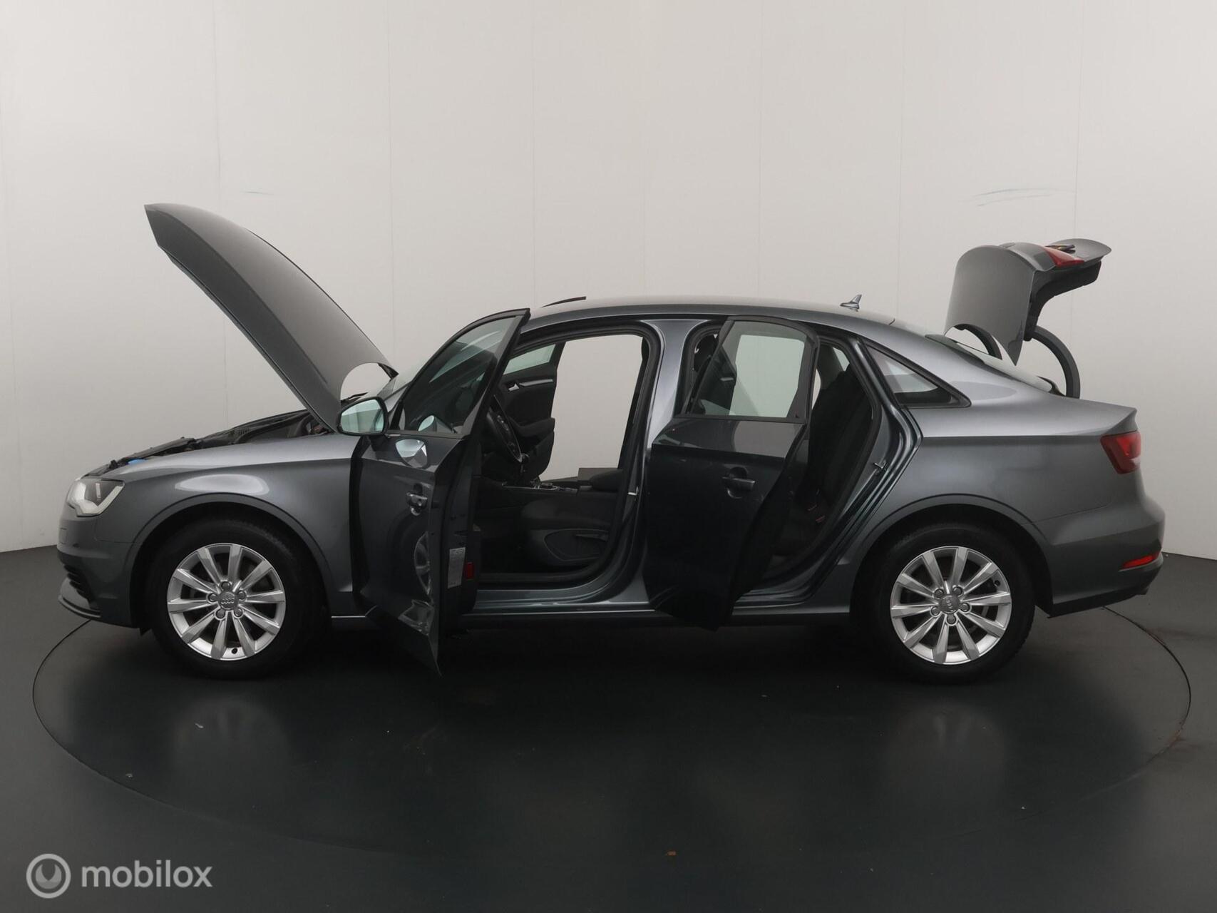 Foto van Audi A3 Limousine