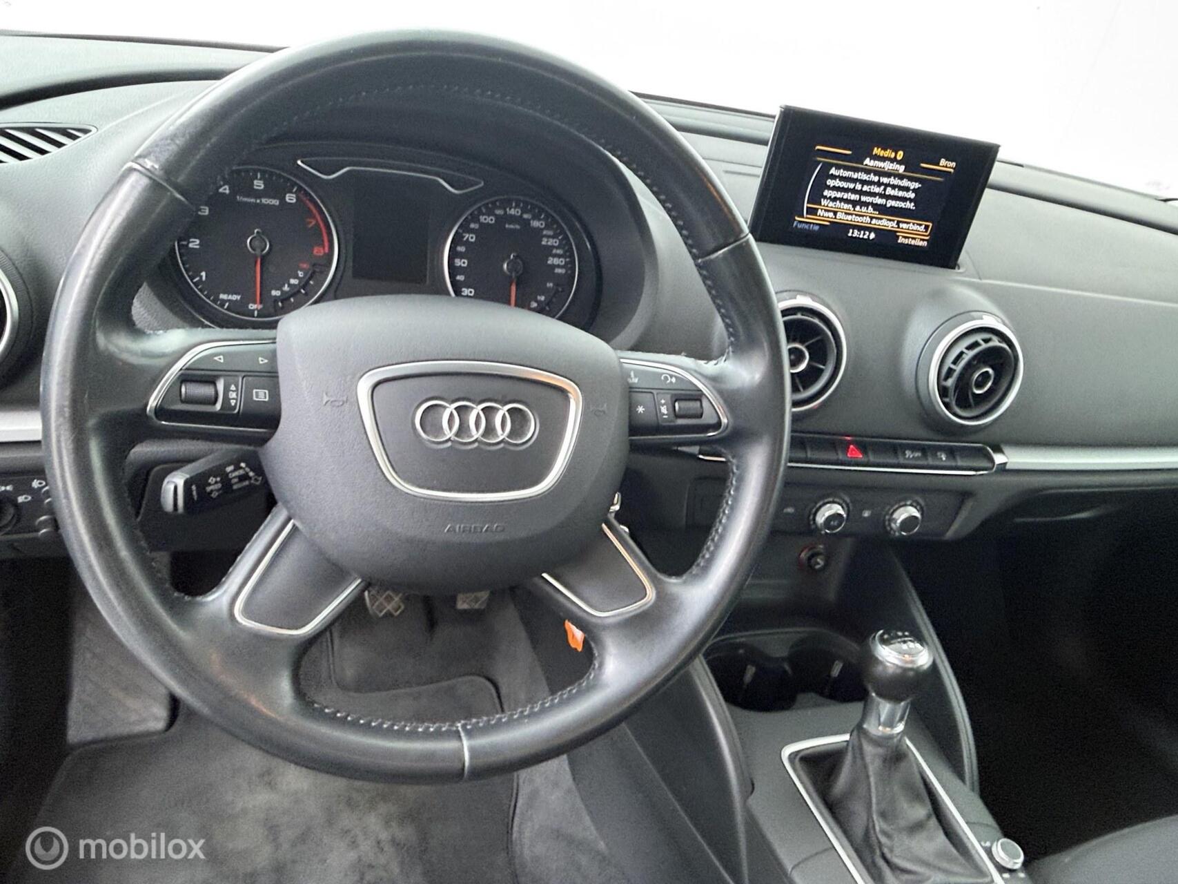 Foto van Audi A3 Limousine