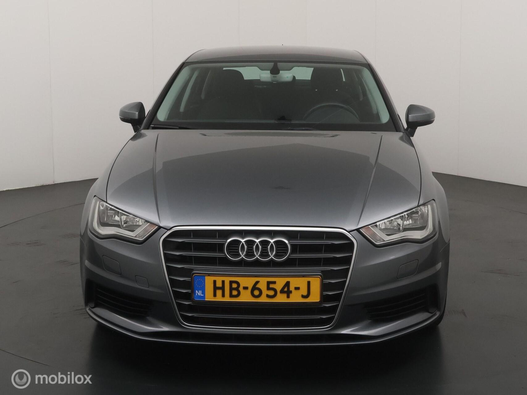 Foto van Audi A3 Limousine