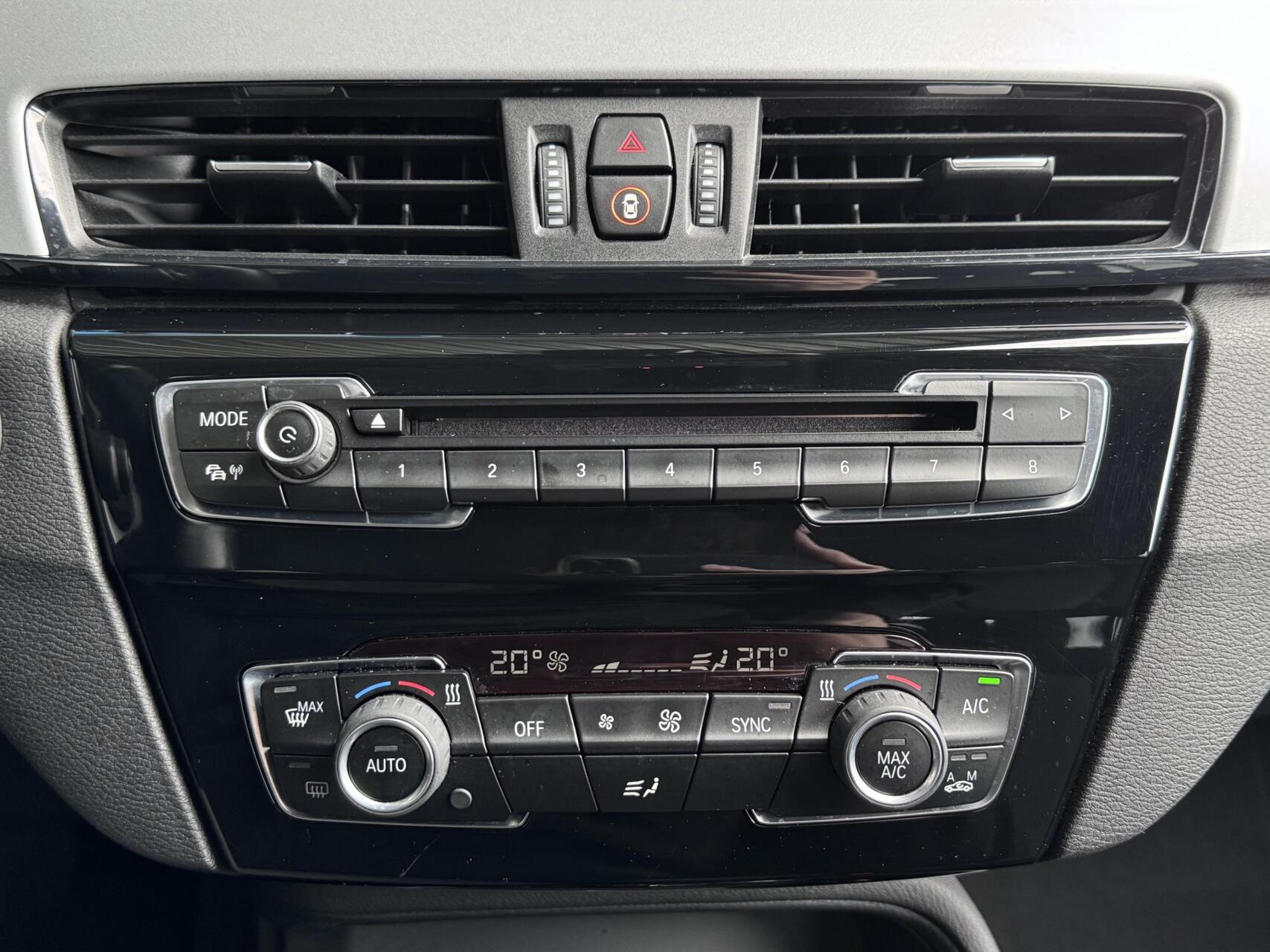 Foto van BMW X1 Sdrive20i