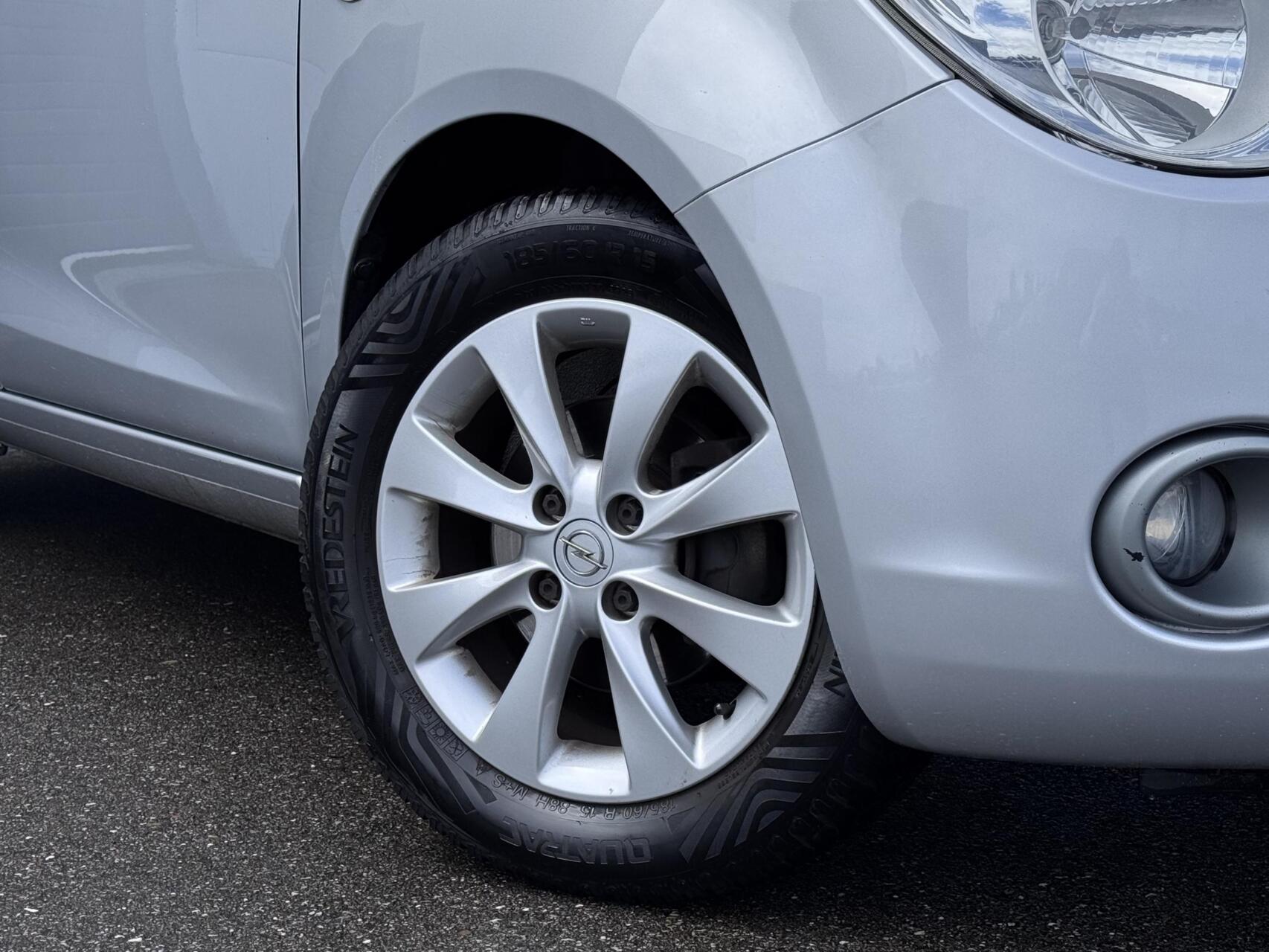 Foto van Opel Agila