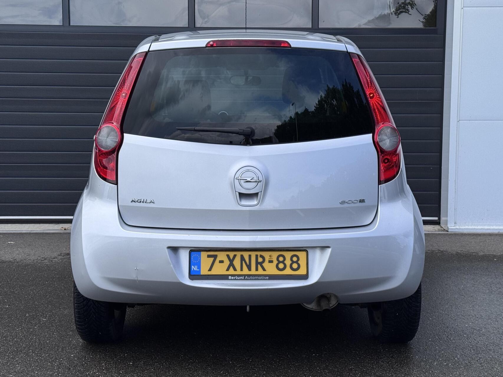 Foto van Opel Agila