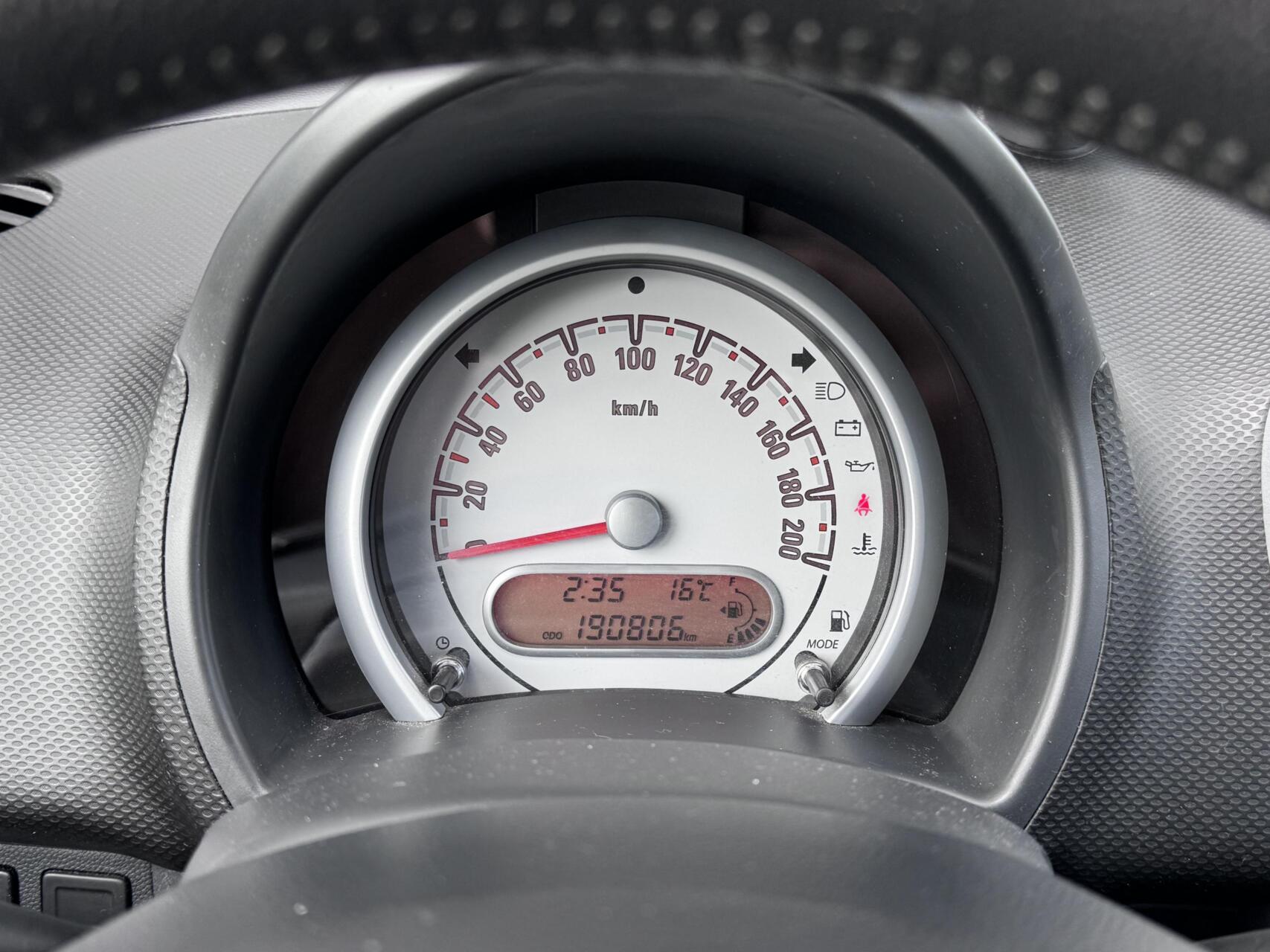 Foto van Opel Agila