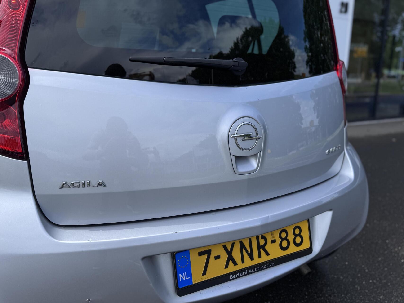 Foto van Opel Agila