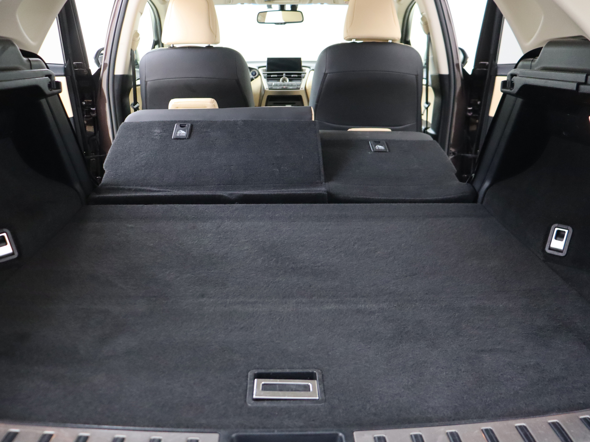 Foto van Lexus Lexus Nx300h