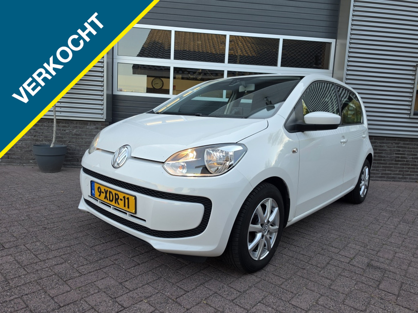 Volkswagen Up 1.0 move up! BlueM. 2014 - voorkant