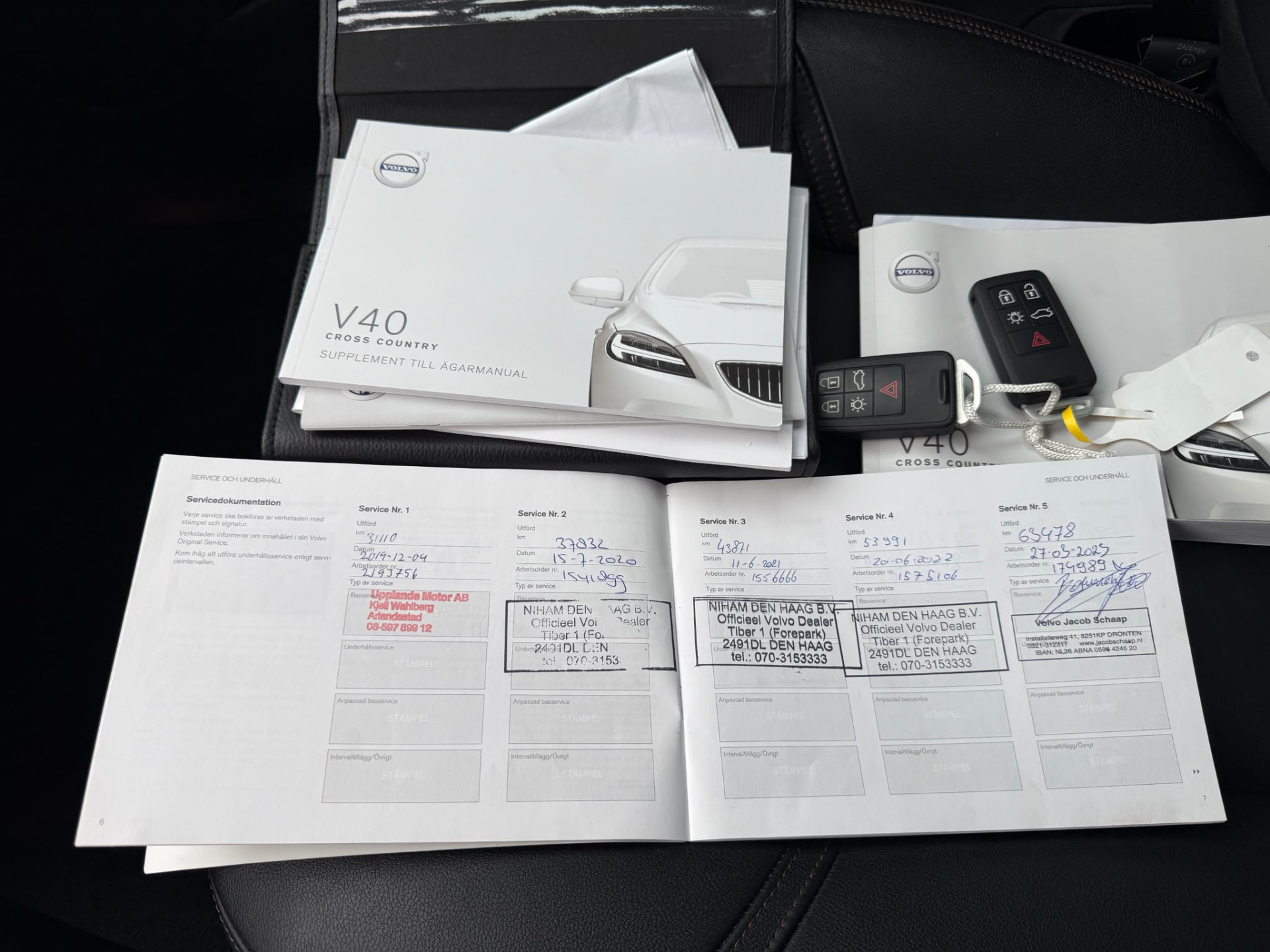 Foto van Volvo V40 Cross Country