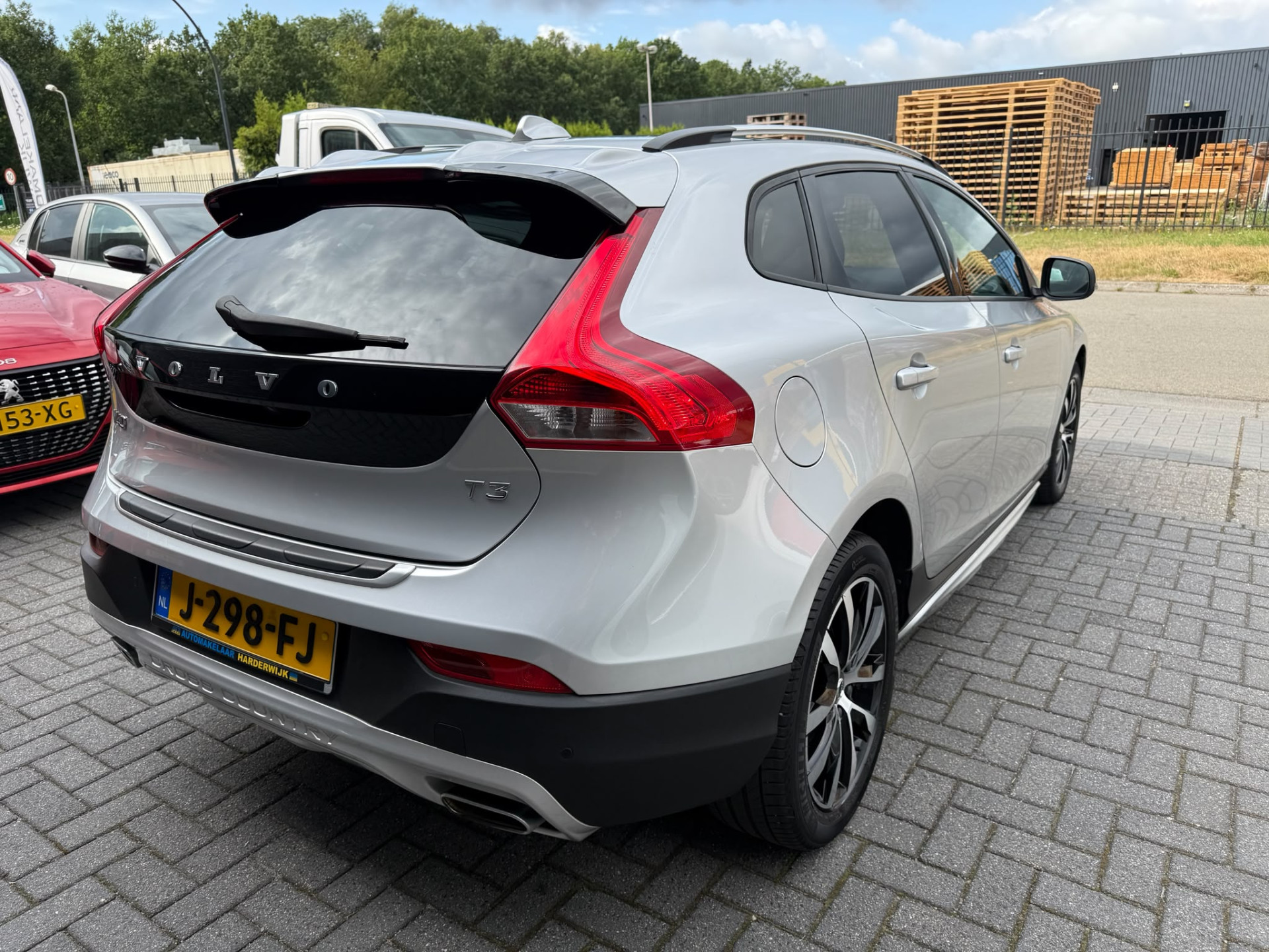 Foto van Volvo V40 Cross Country