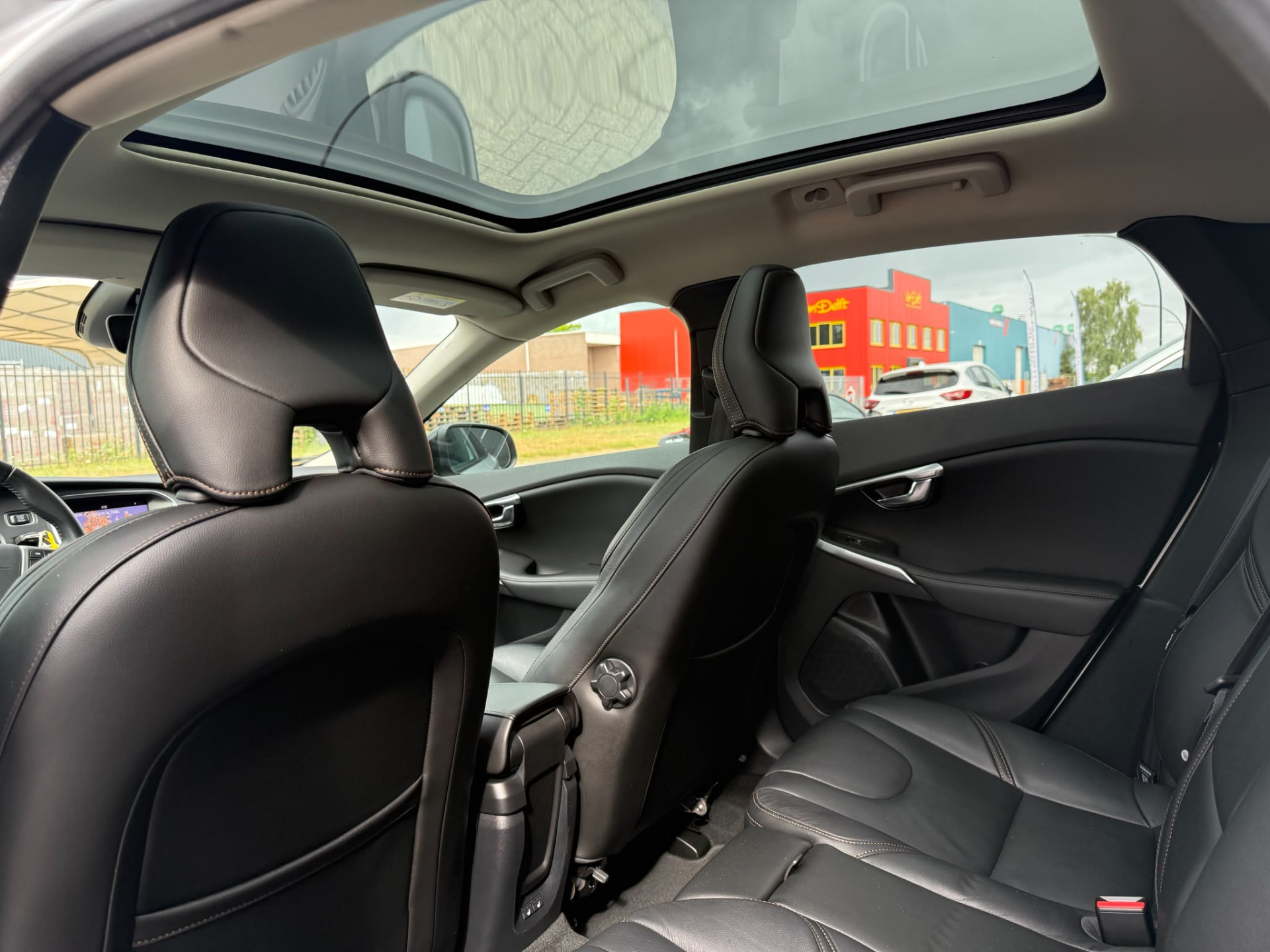 Foto van Volvo V40 Cross Country