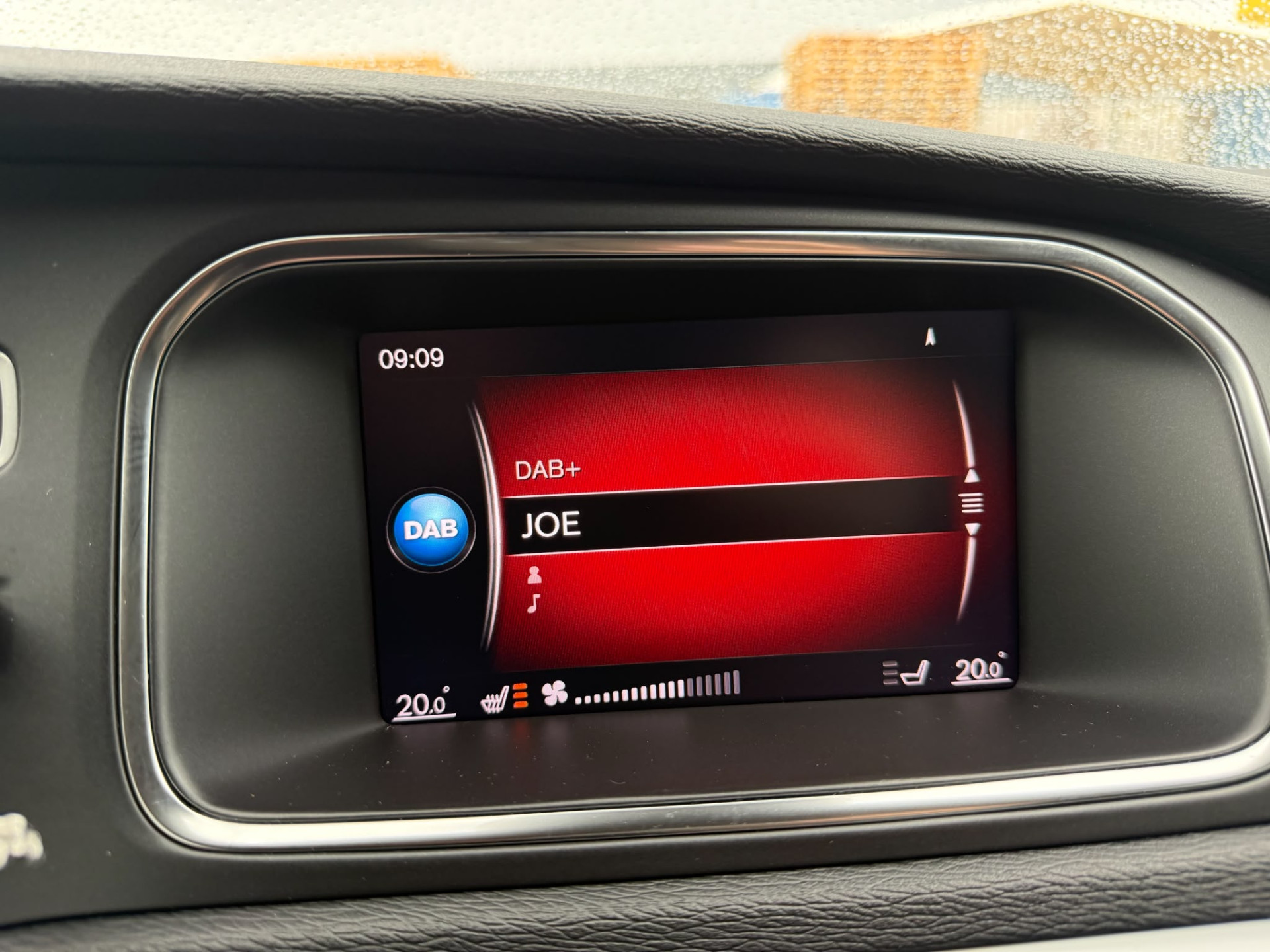 Foto van Volvo V40 Cross Country