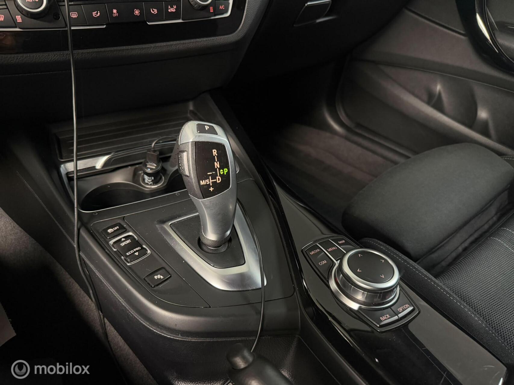 Foto van BMW 118i