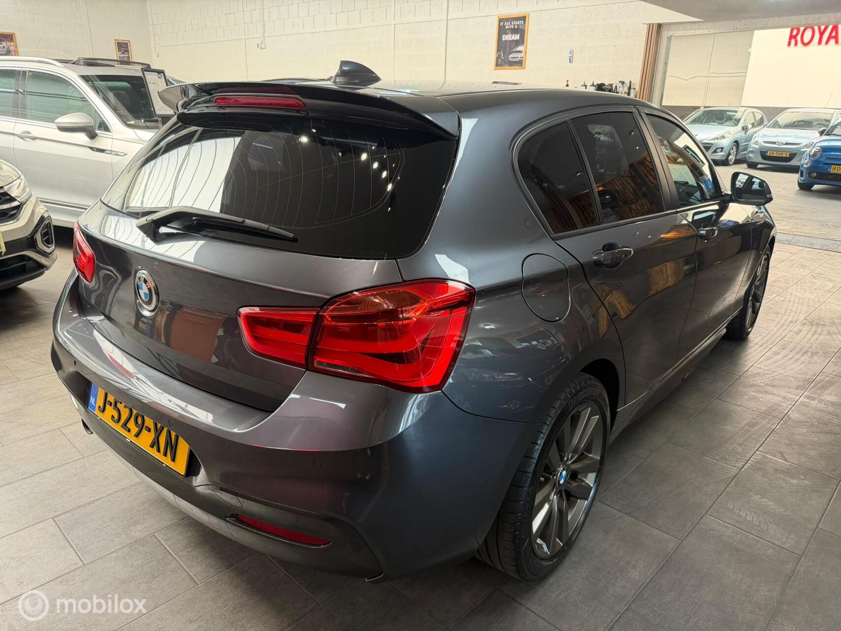 Foto van BMW 118i