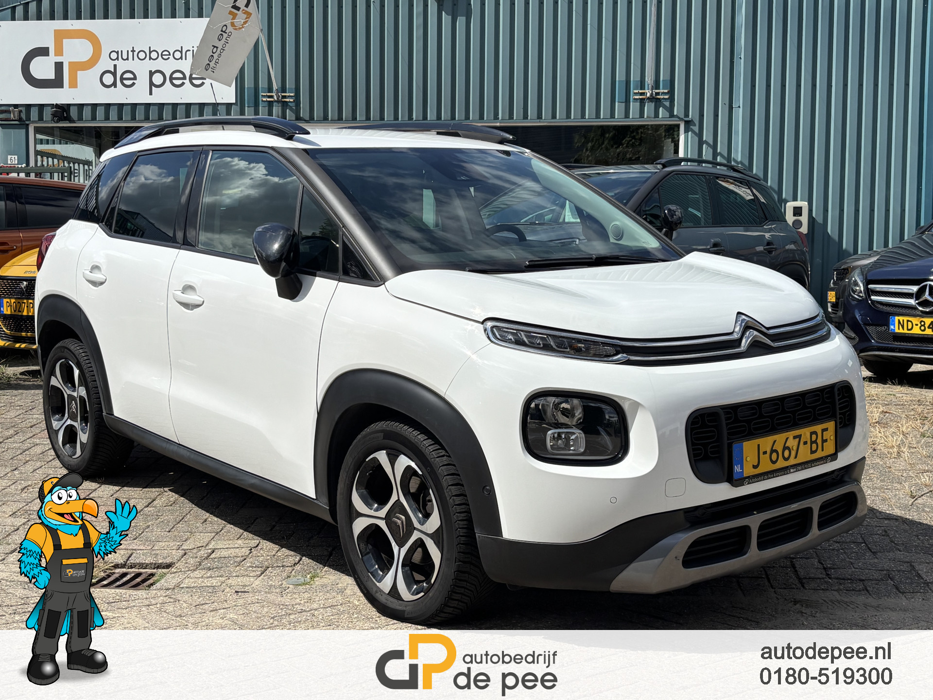 Citroen C3 Aircross 1.2 PureTech S&S Shine 2020 - voorkant
