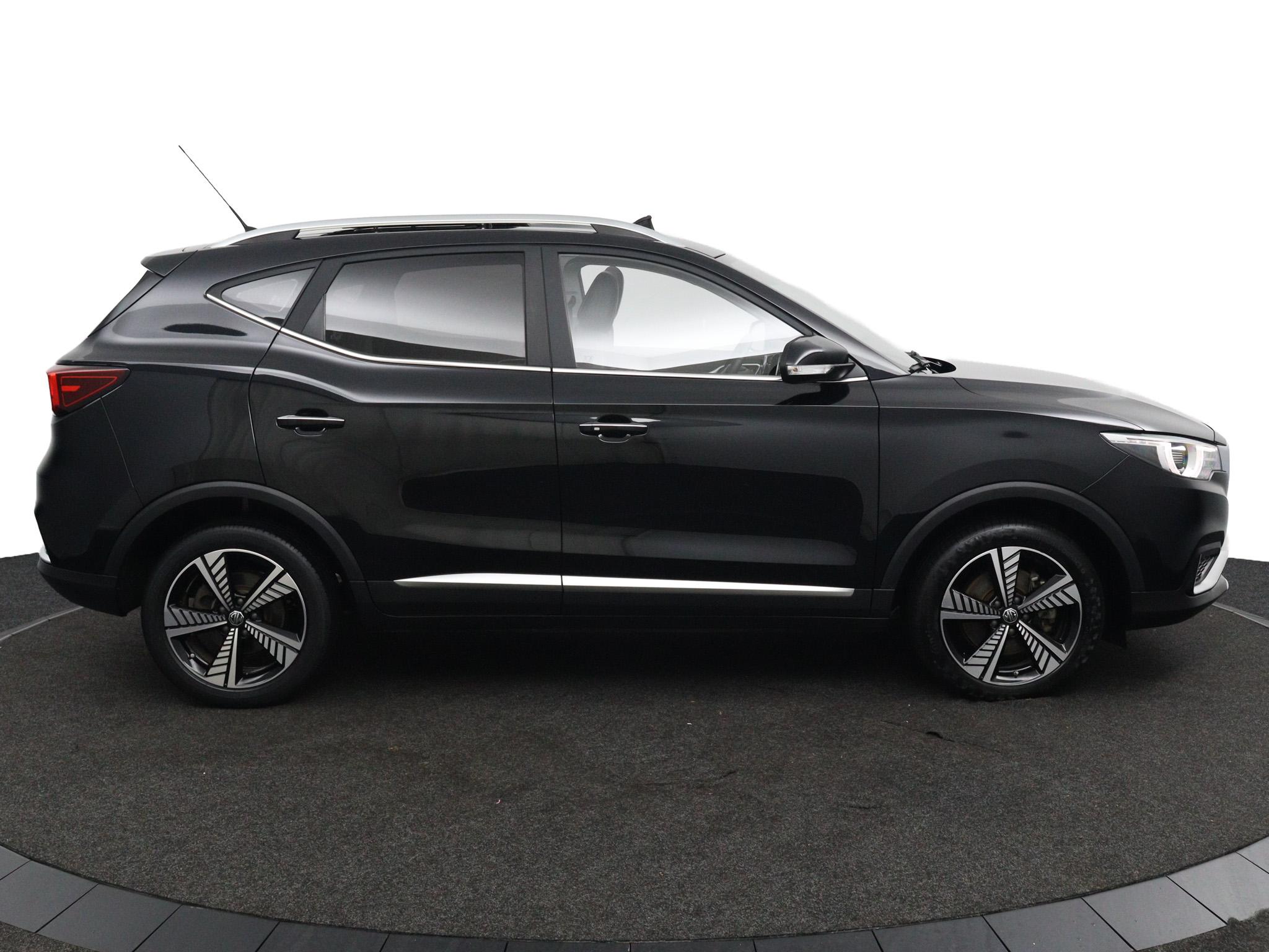 Foto van MG MG ZS