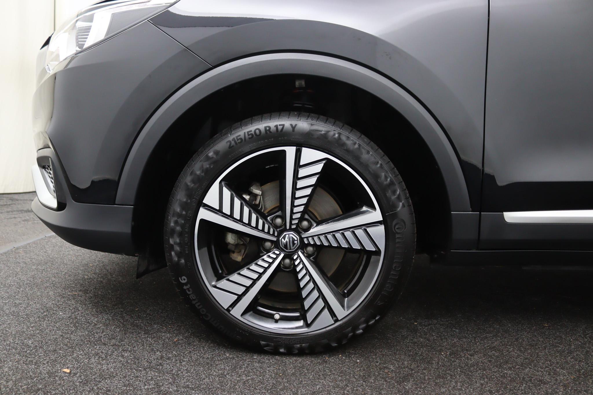 Foto van MG MG ZS