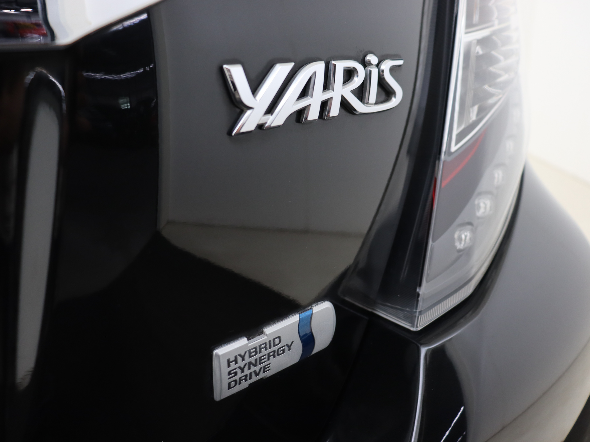 Foto van Toyota Toyota Yaris Hybrid