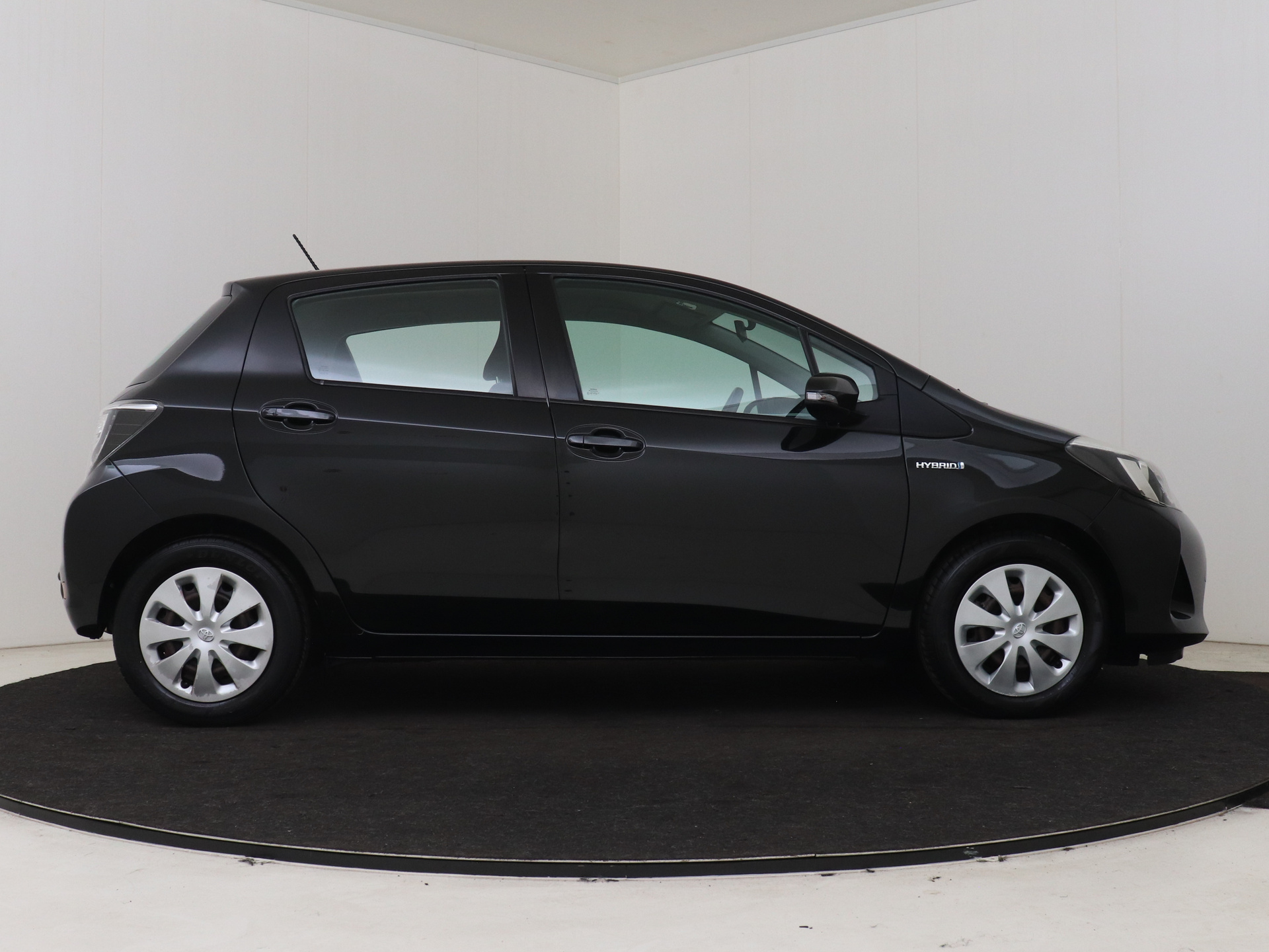 Foto van Toyota Toyota Yaris Hybrid