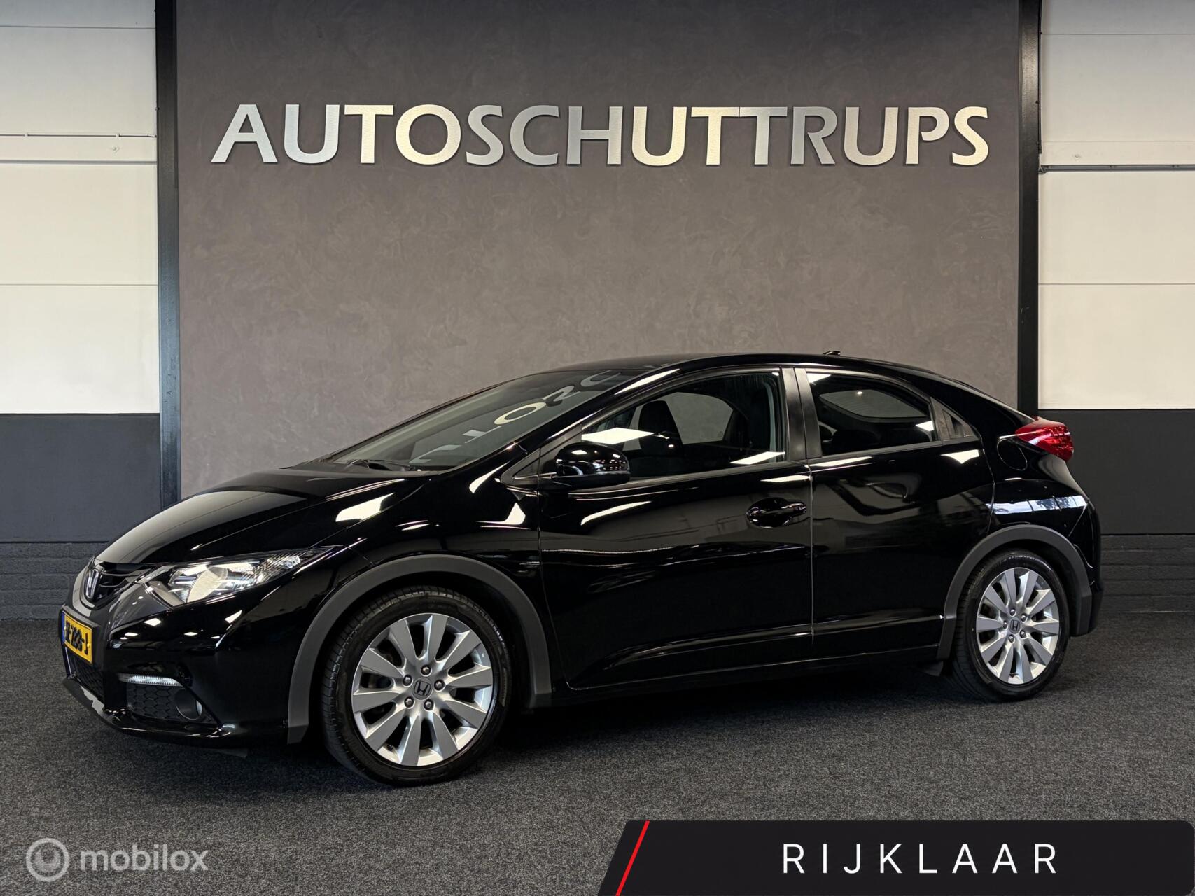 Honda Civic 5dr 1.8 Sport CLIMA / CRUISE / TR.HAAK / DEALER O.H. / 2012 - voorkant