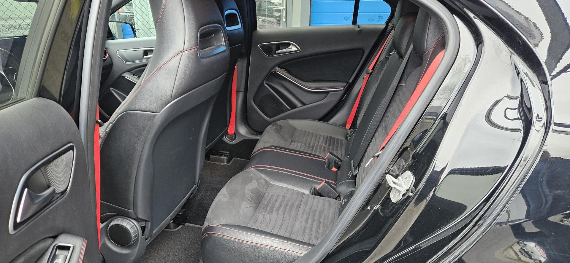 Foto van Mercedes-Benz A 45 AMG 4Matic