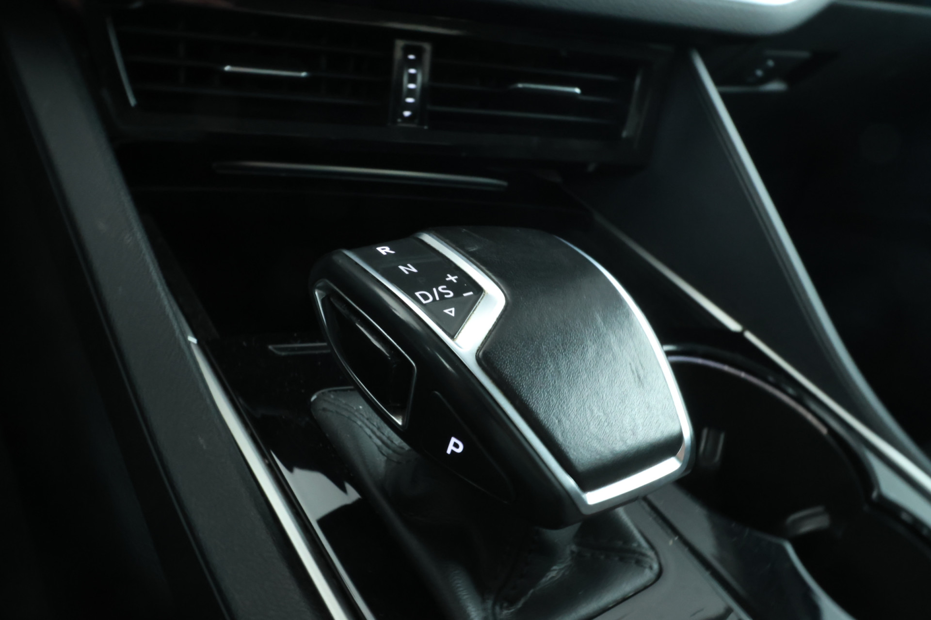 Foto van Volkswagen Touareg Ehybrid
