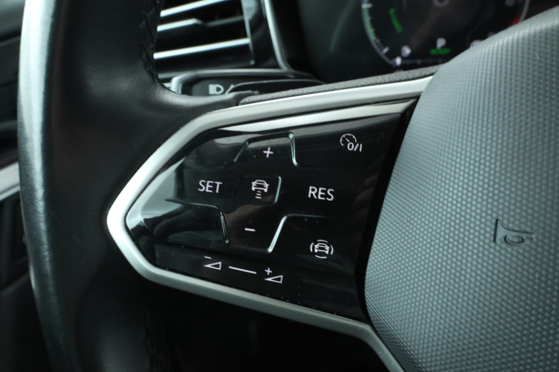 Foto van Volkswagen Touareg Ehybrid