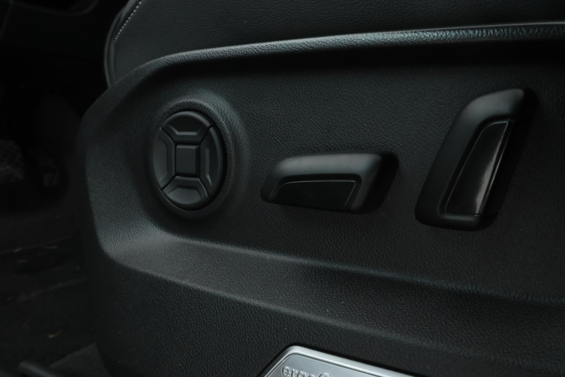 Foto van Volkswagen Touareg Ehybrid