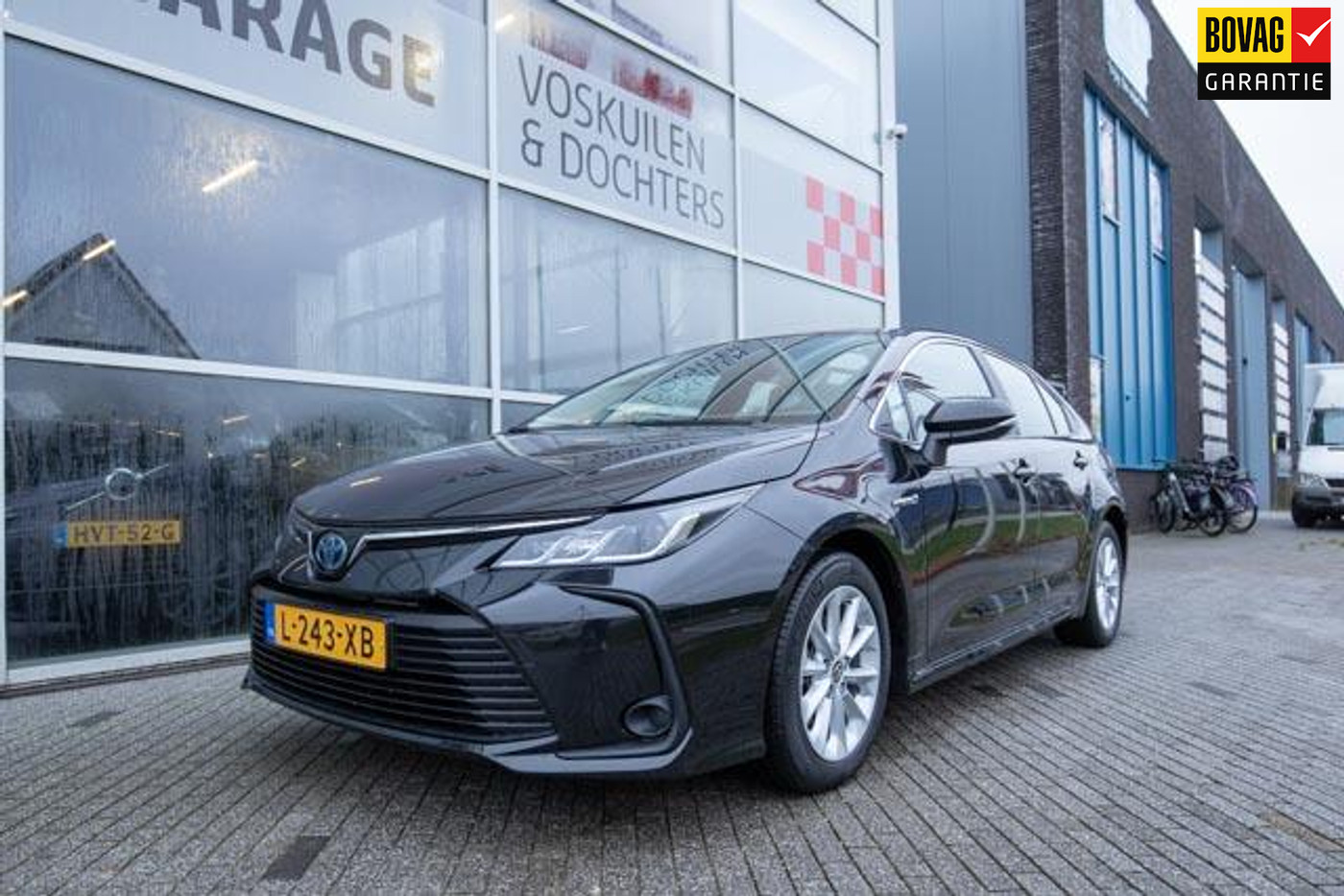Toyota Corolla 1.8 Hybrid Business 2021 - voorkant