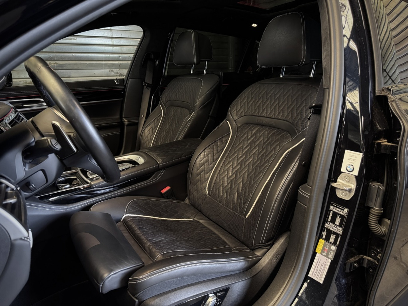 Foto van BMW 745le xDrive