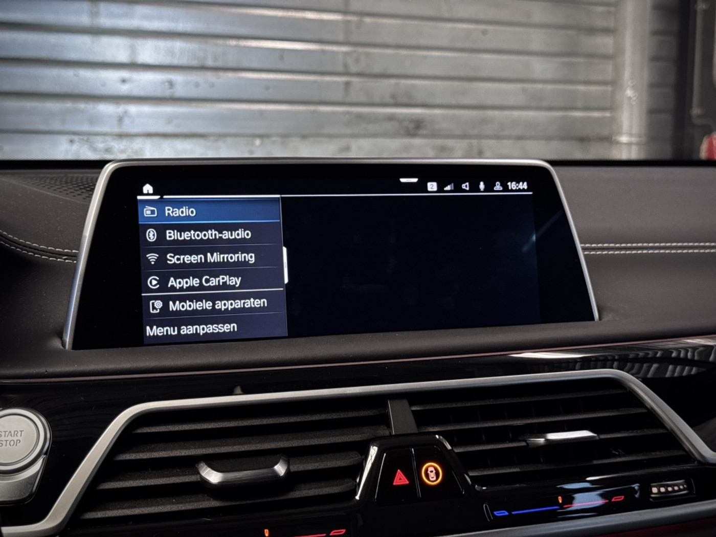 Foto van BMW 745le xDrive