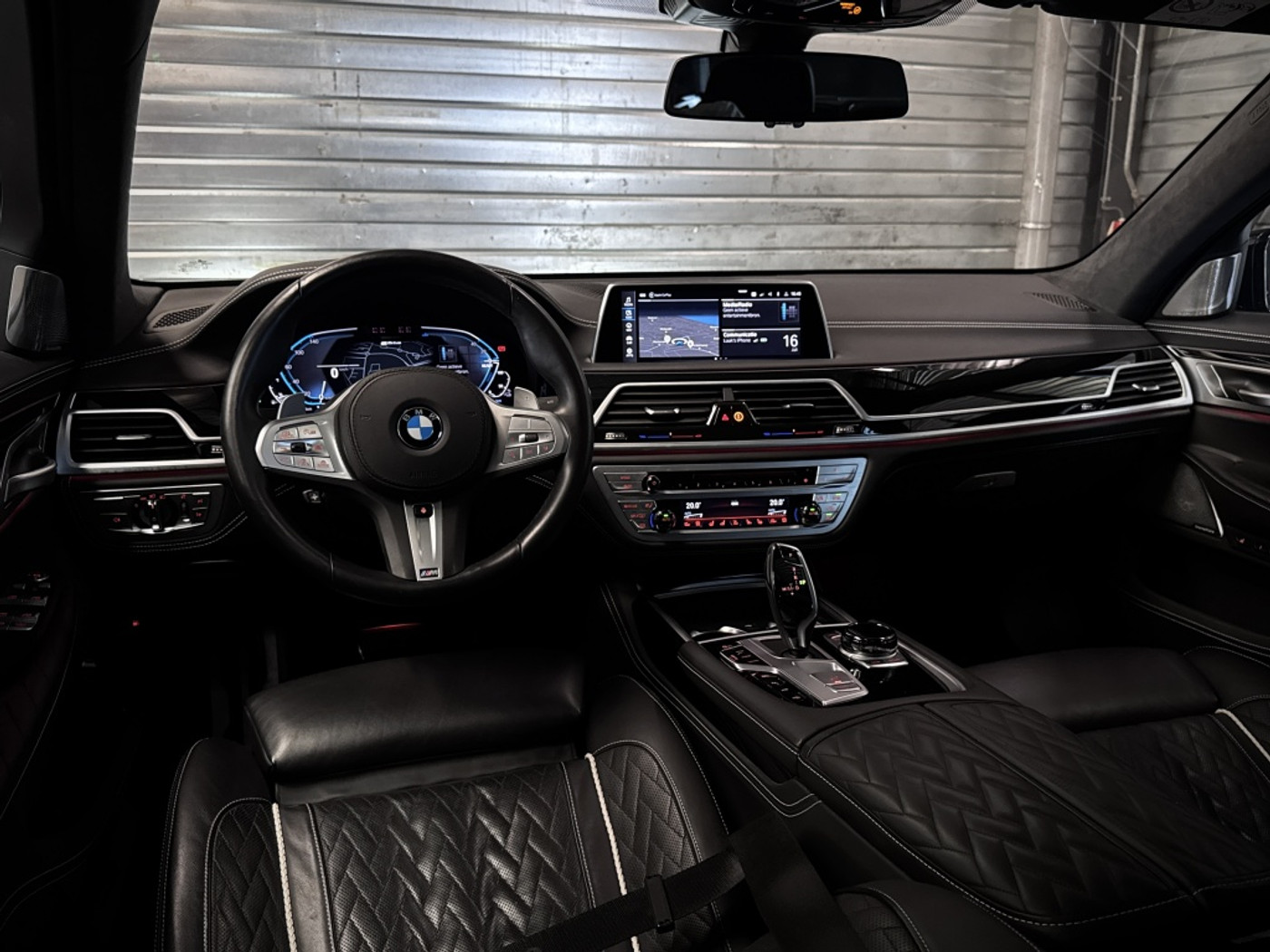 Foto van BMW 745le xDrive