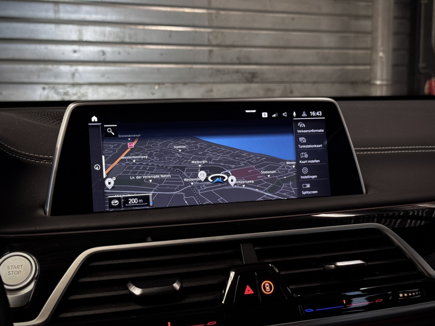 Foto van BMW 745le xDrive