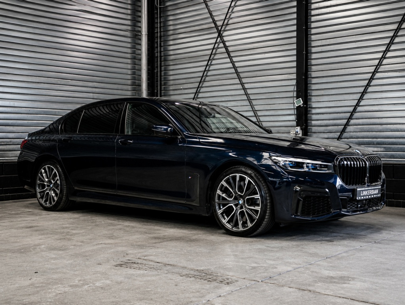 Foto van BMW 745le xDrive