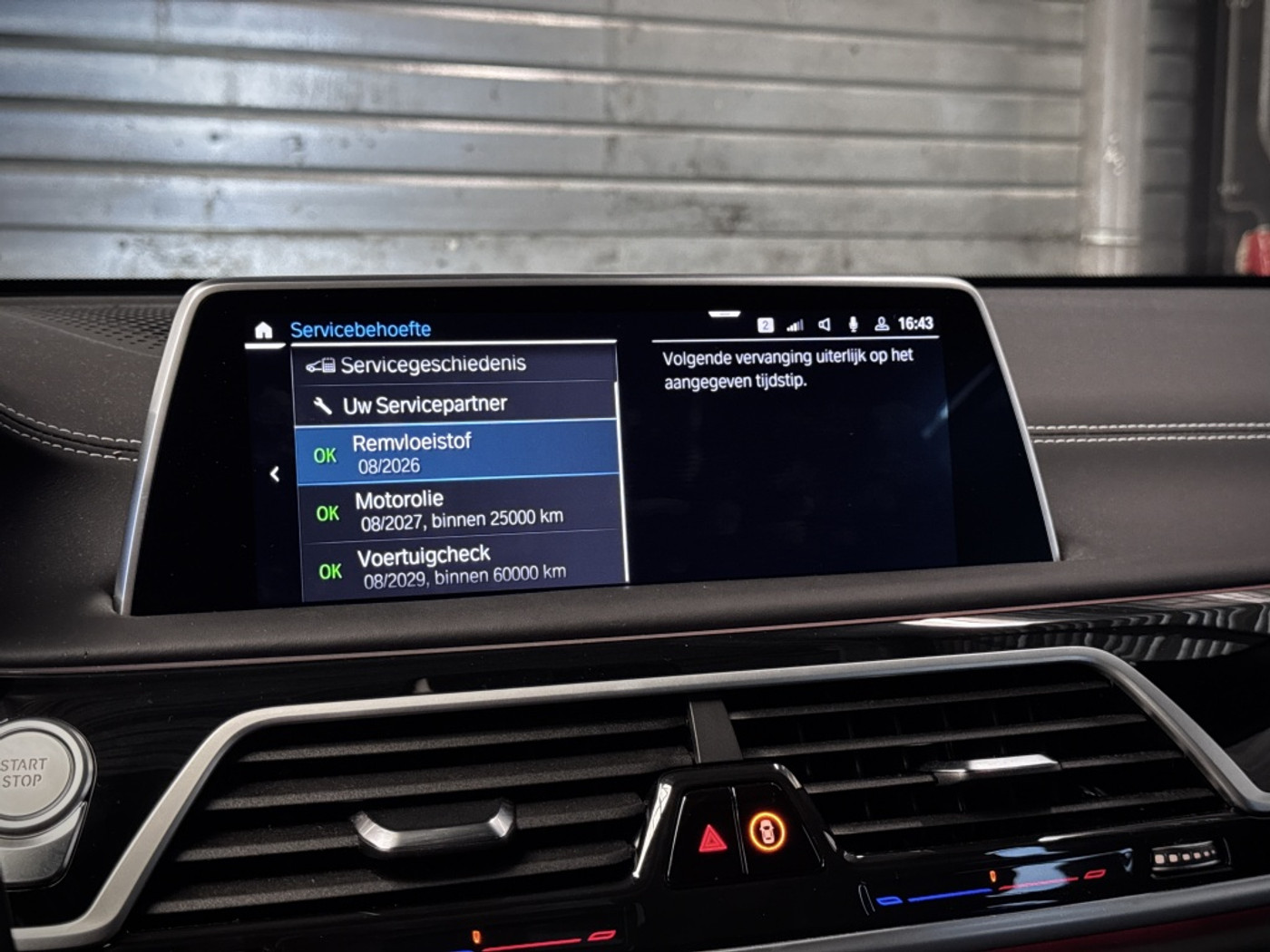 Foto van BMW 745le xDrive