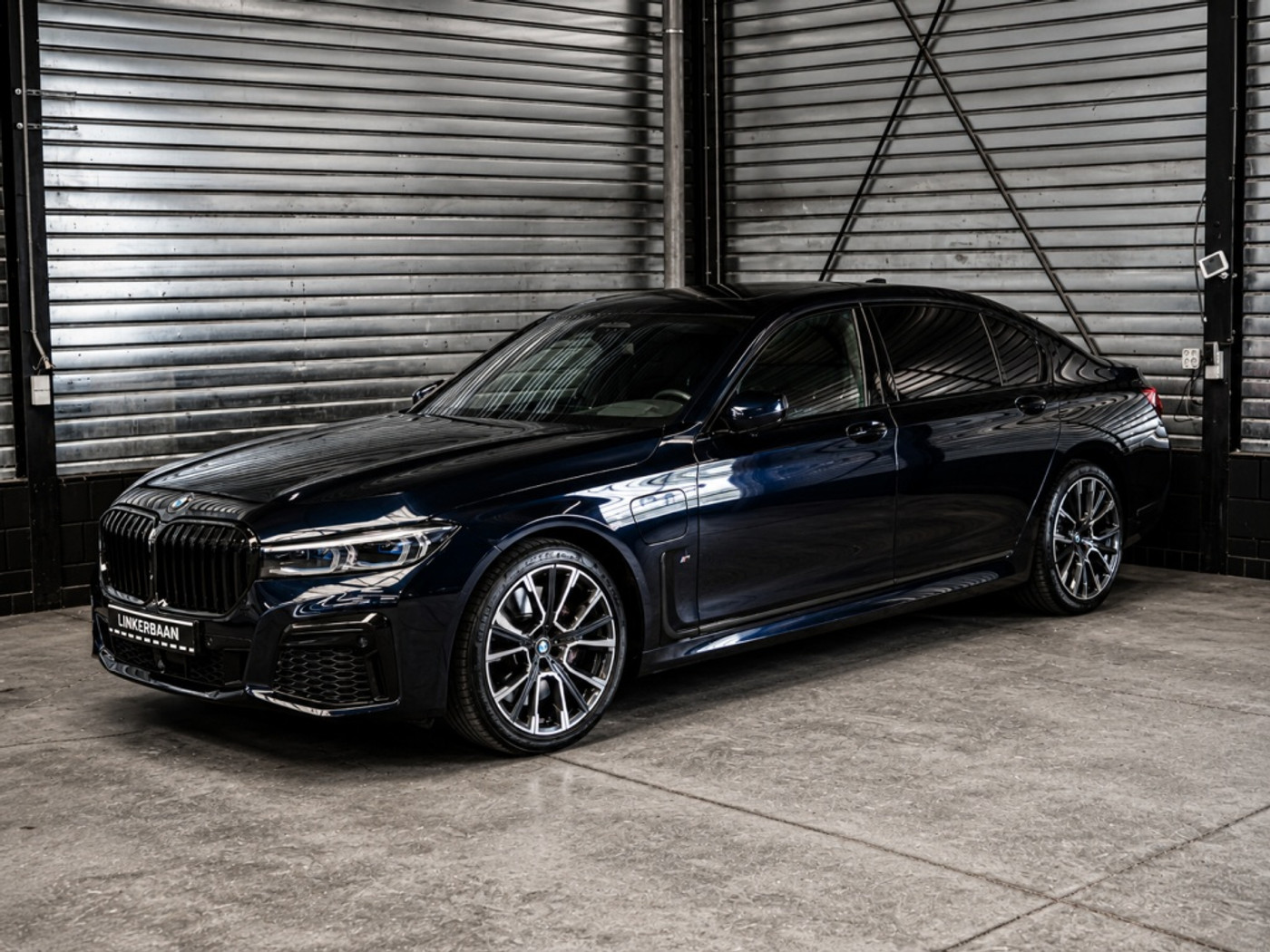 Foto van BMW 745le xDrive
