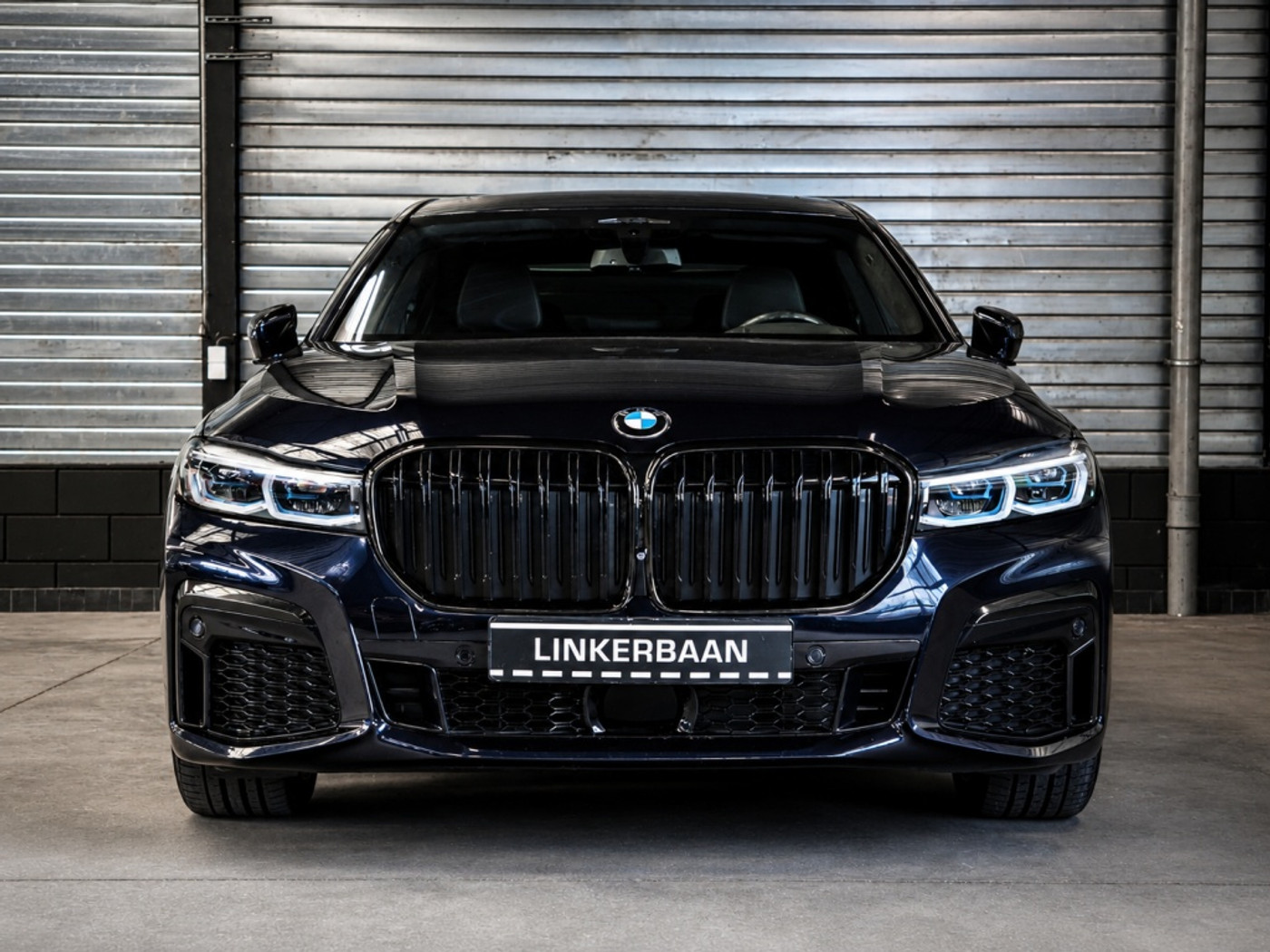 Foto van BMW 745le xDrive