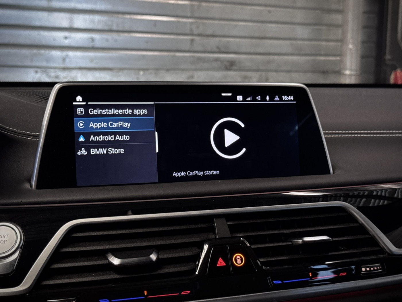 Foto van BMW 745le xDrive