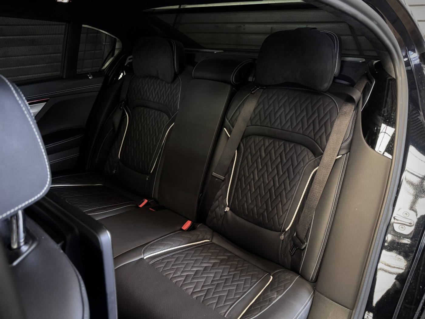 Foto van BMW 745le xDrive