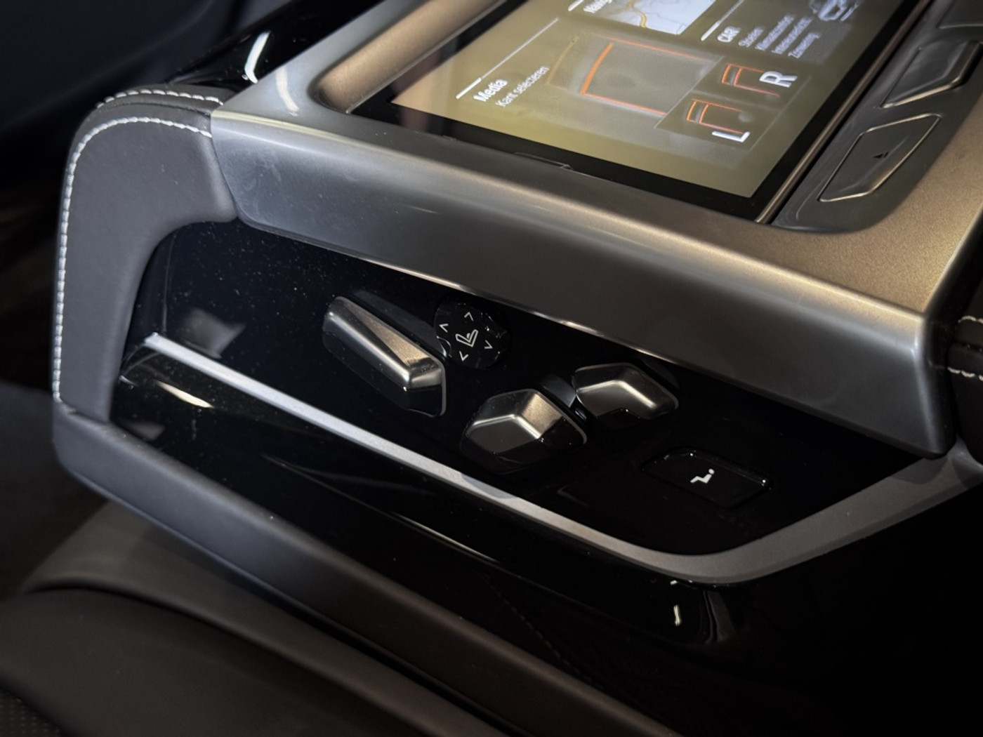 Foto van BMW 745le xDrive